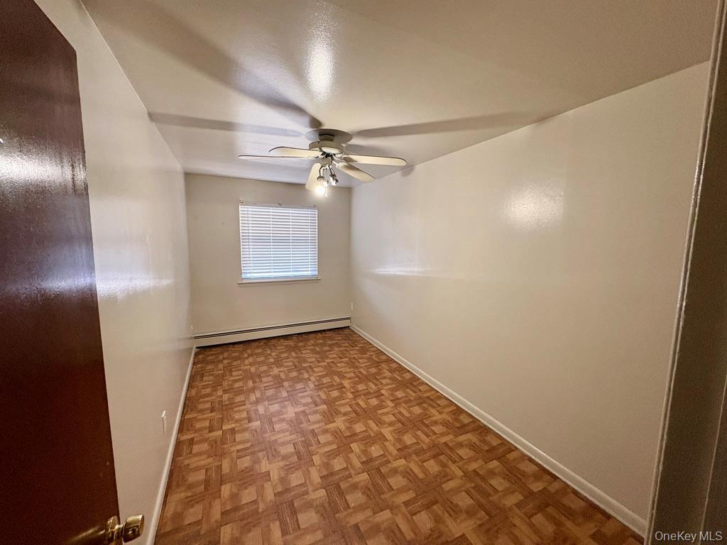 #6 photo, 1264 Metcalf Avenue, Bronx , NY 10472