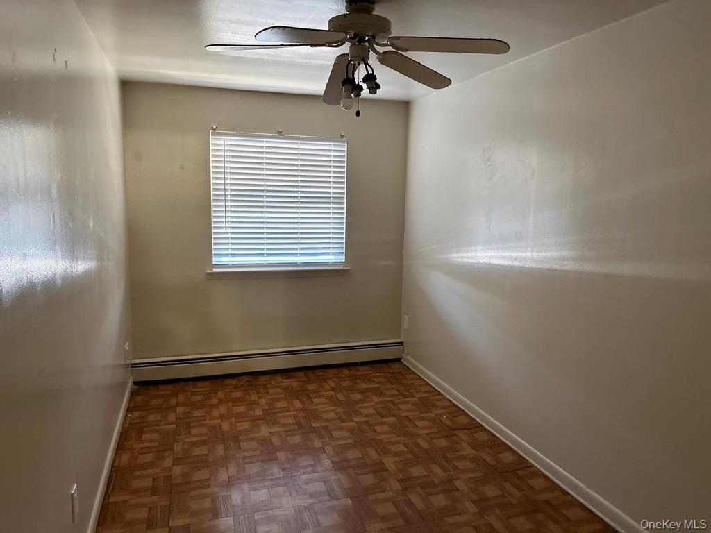 #8 photo, 1264 Metcalf Avenue, Bronx , NY 10472