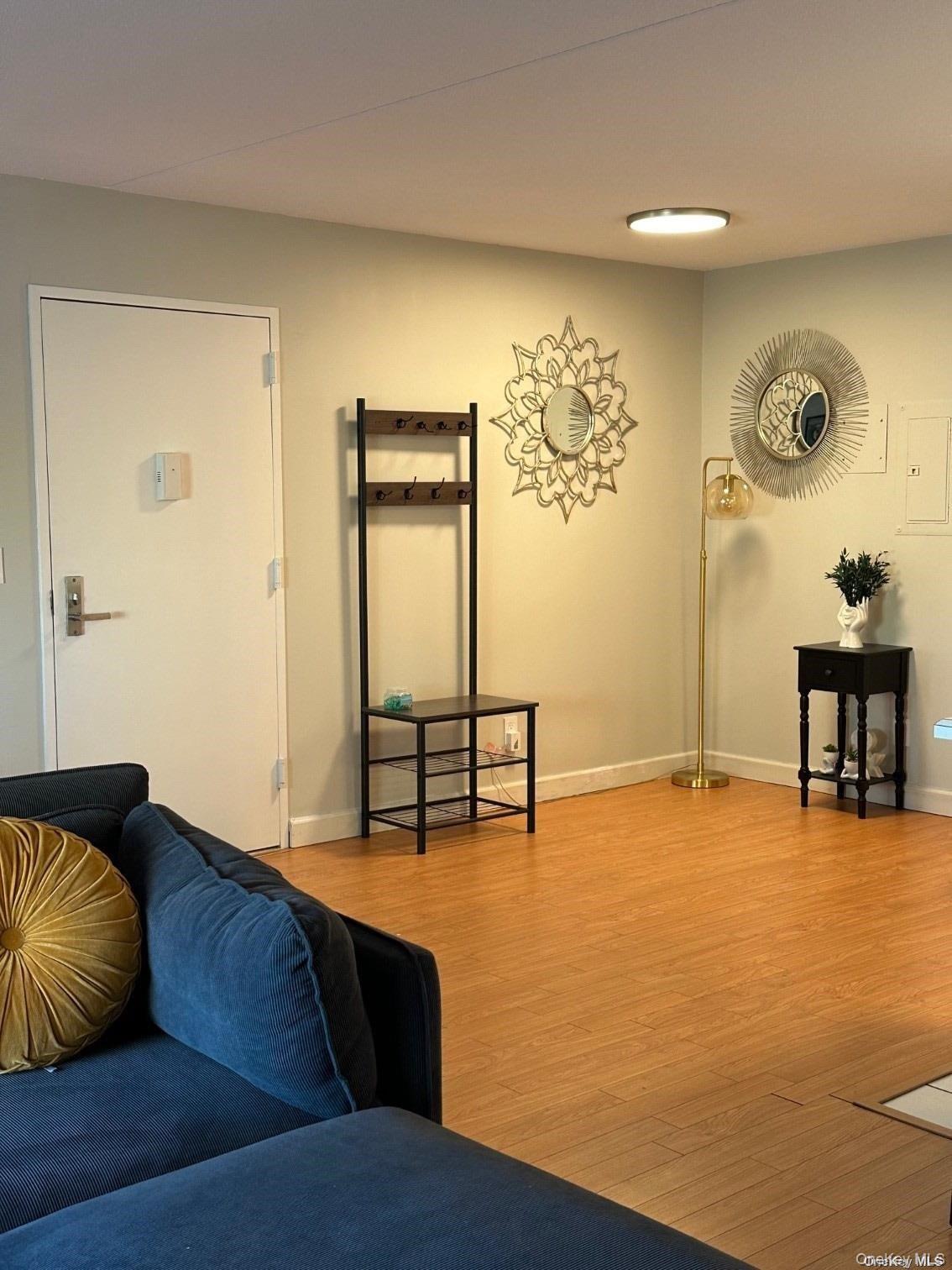 #4 photo, 170 W Broadway Street, Long Beach , NY 11561