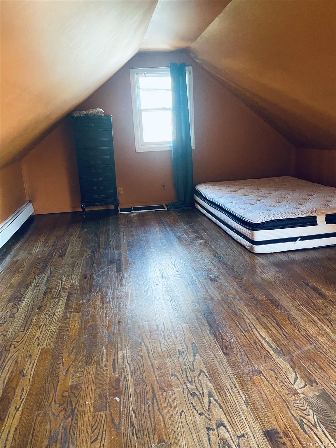 #15 photo, 46 Leonard Street, سوفولك Smithtown , NY 11787