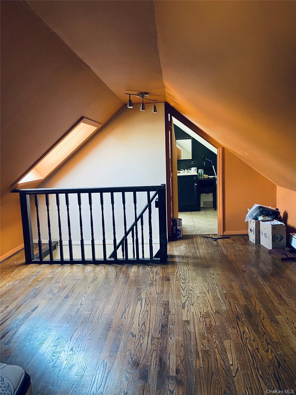 #16 photo, 46 Leonard Street, سوفولك Smithtown , NY 11787