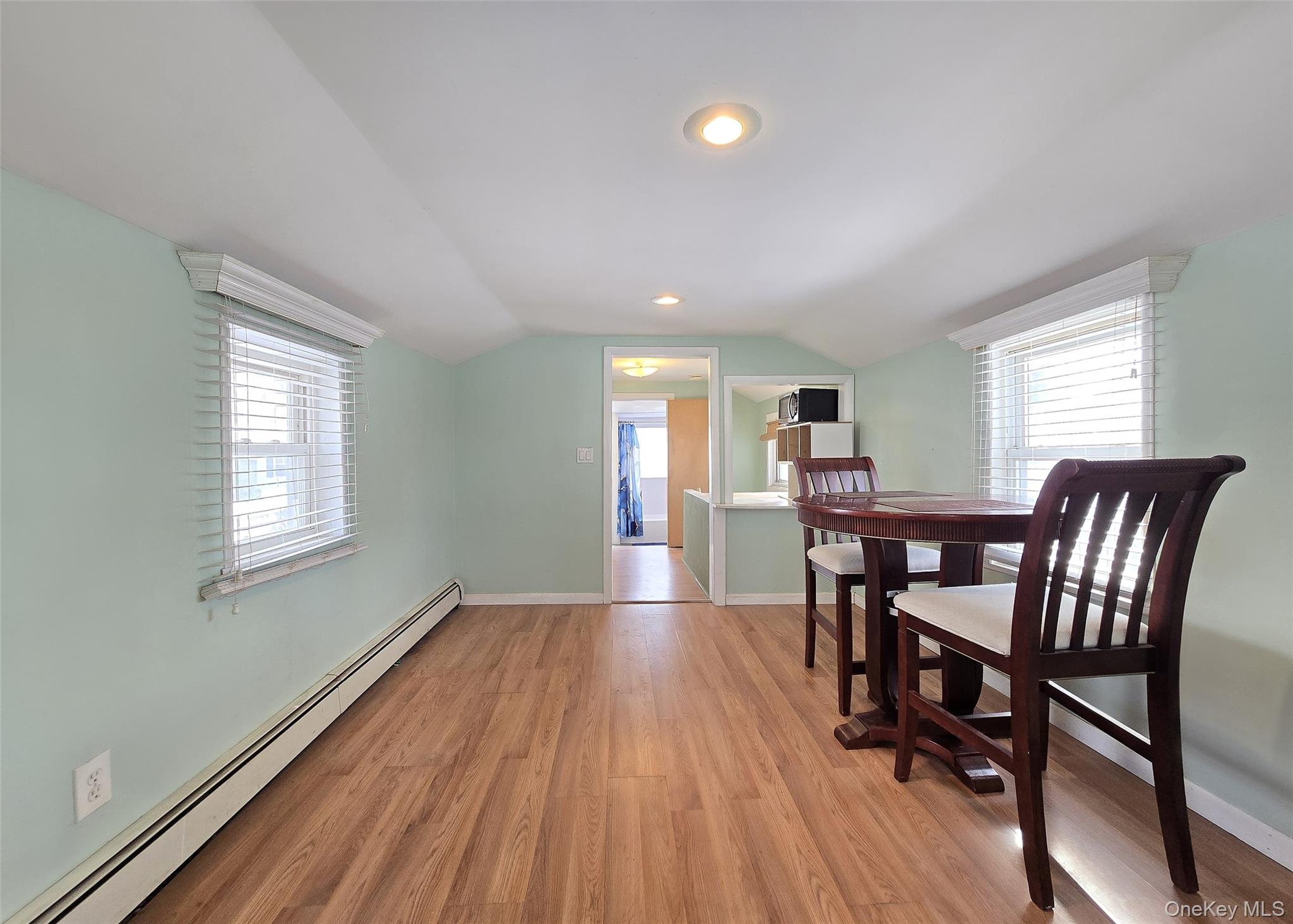 #4 photo, 84 Wyona Avenue, 롱 아일랜드 Selden , NY 11784