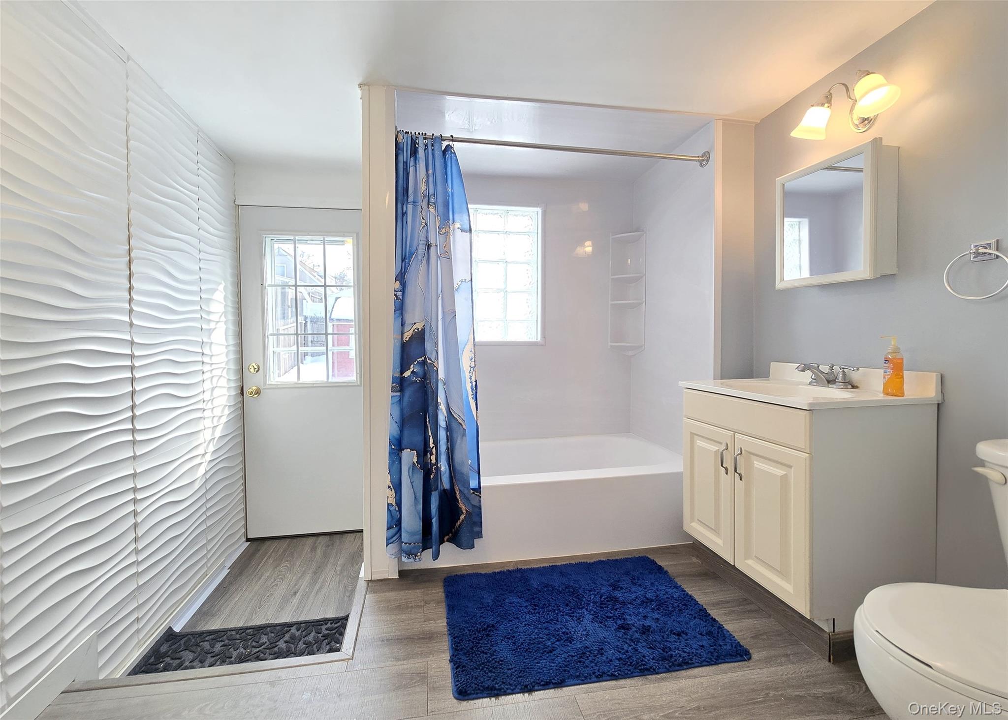 #7 photo, 84 Wyona Avenue, 롱 아일랜드 Selden , NY 11784