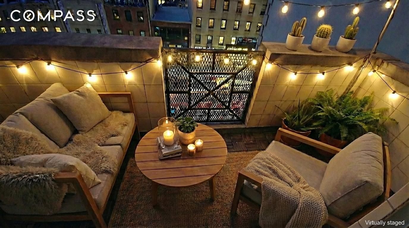 #15 photo, 408 8th Avenue, Chelsea , NY 10001