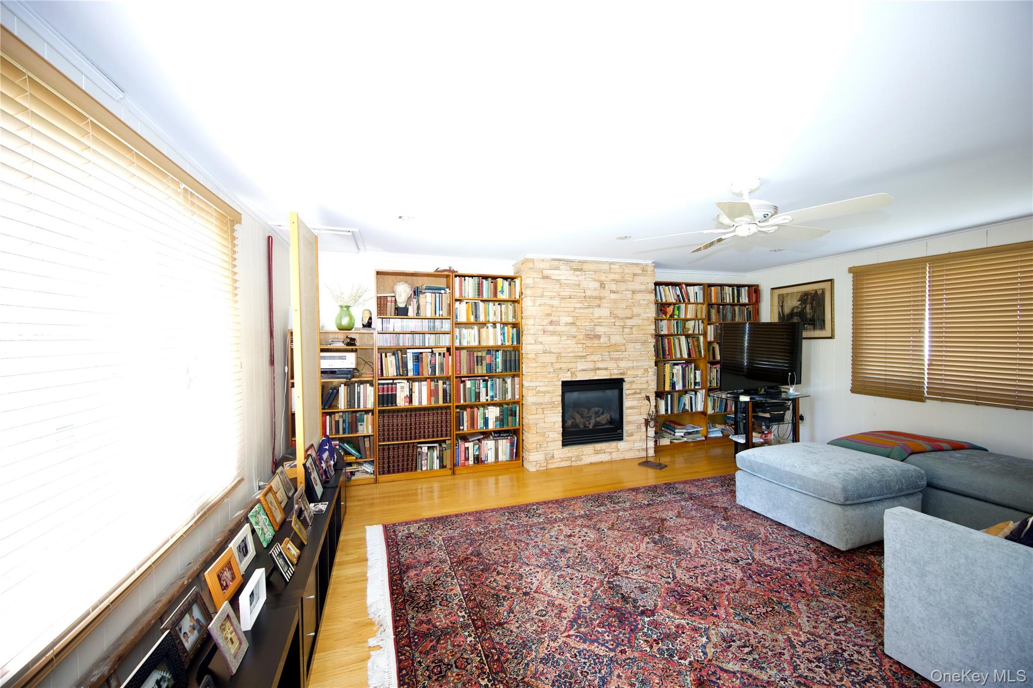 #8 photo, 9 Ramsey Road, גרייט נק Great Neck , NY 11023