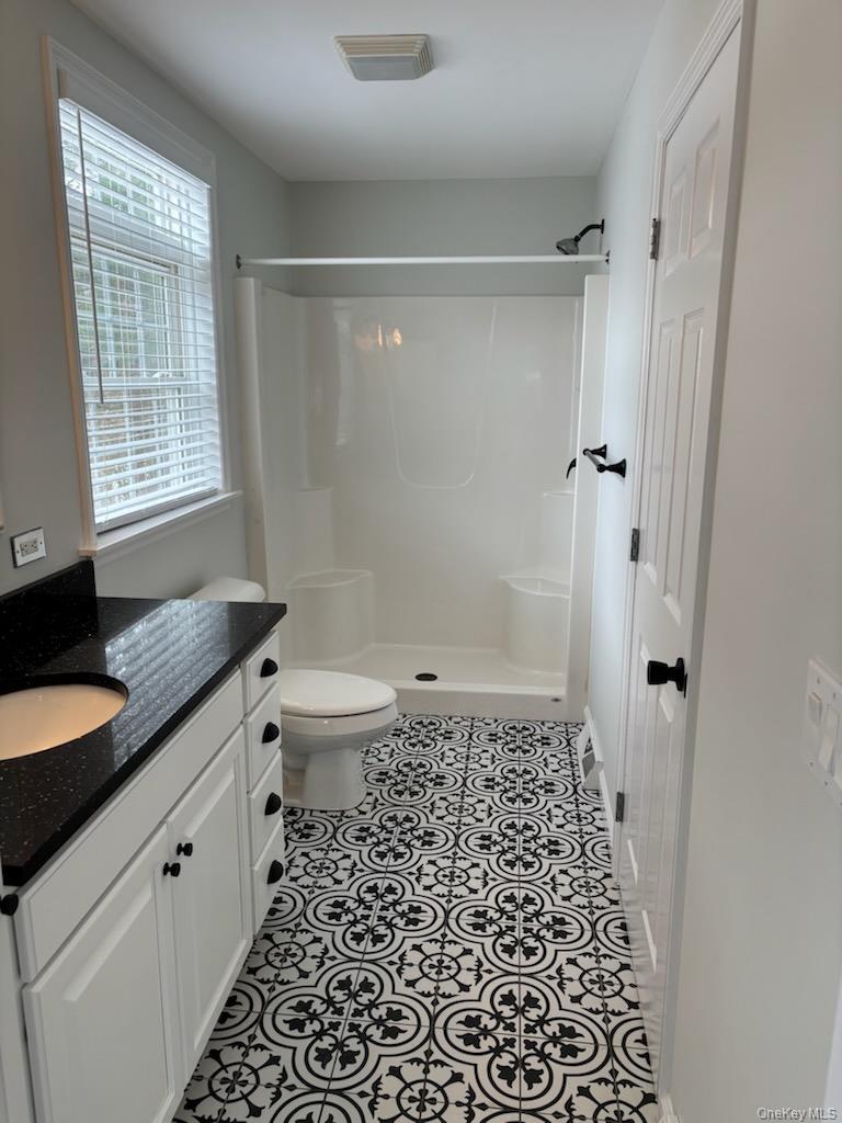 #12 photo, 1661 OLD COUNTRY Road, Riverhead , NY 11901