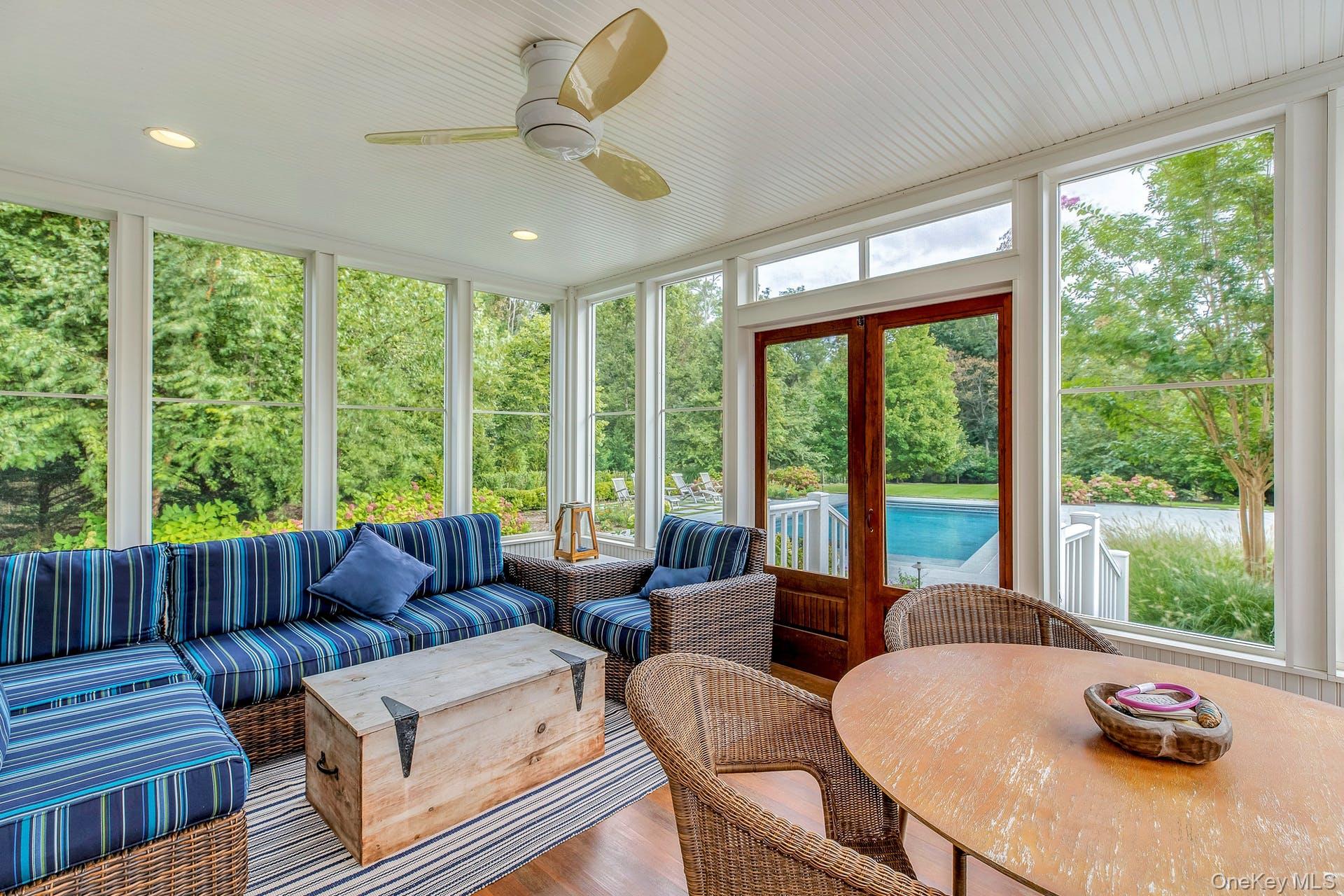 #11 photo, 590 Soundview Av Ext, מחוז סאפוק Southold , NY 11971