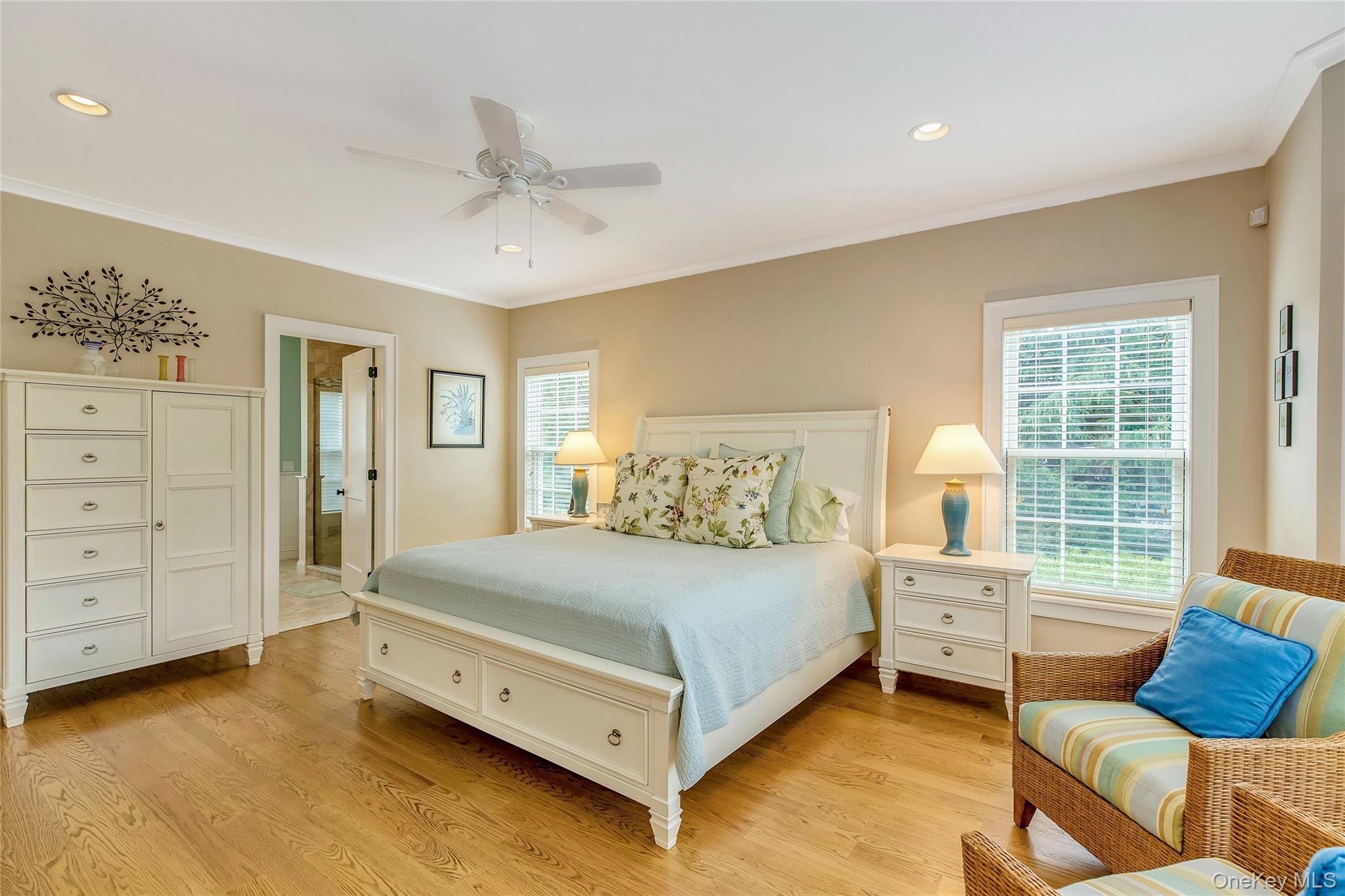 #12 photo, 590 Soundview Av Ext, מחוז סאפוק Southold , NY 11971