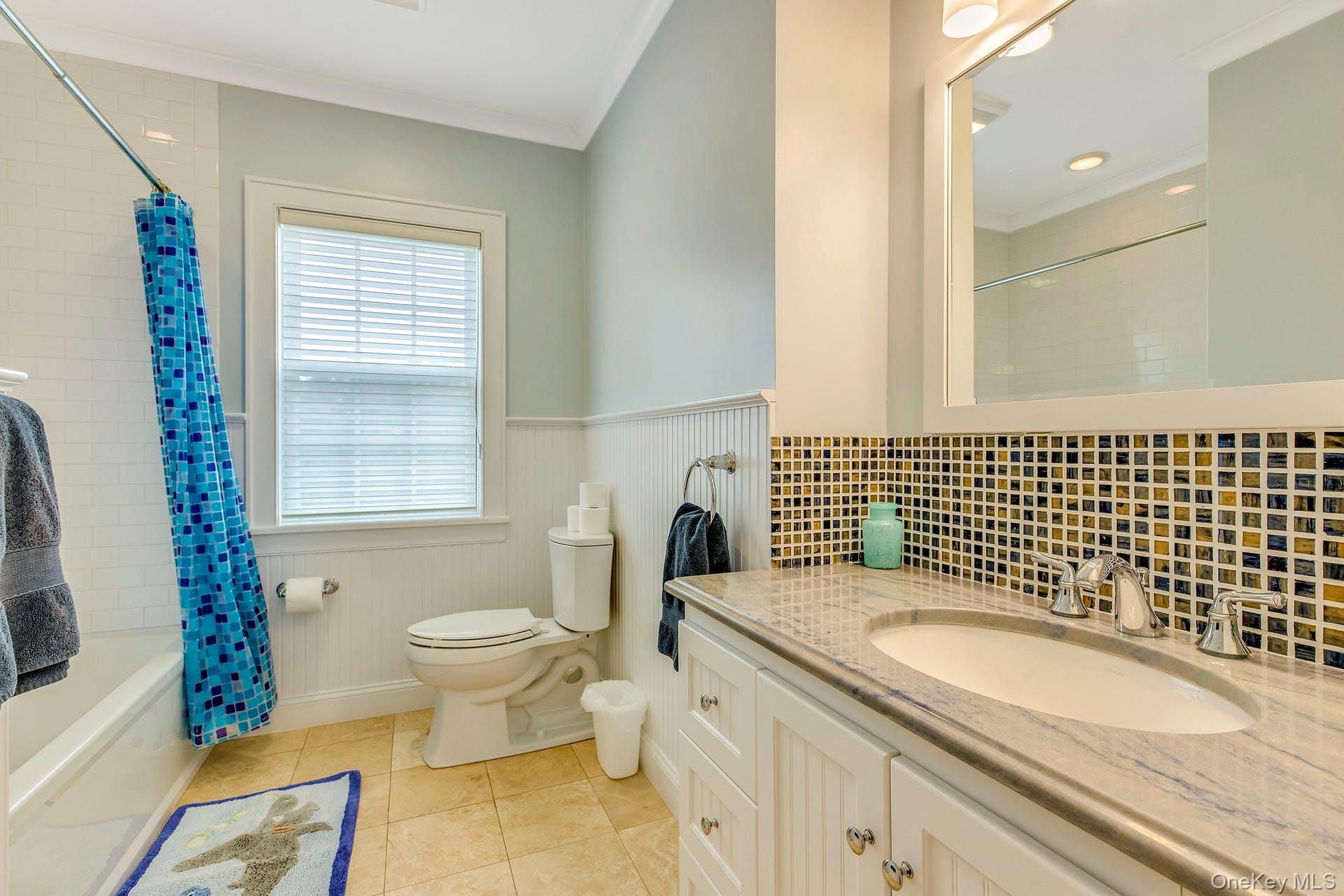 #19 photo, 590 Soundview Av Ext, מחוז סאפוק Southold , NY 11971