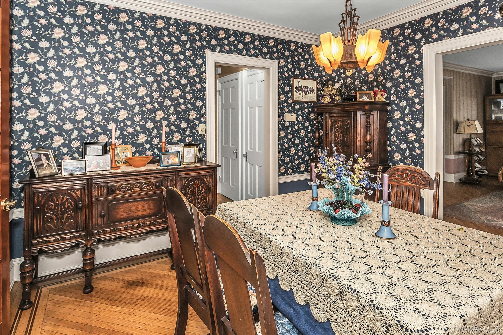 #6 photo, 8 3rd Place, गार्डन सिटी Garden City , NY 11530