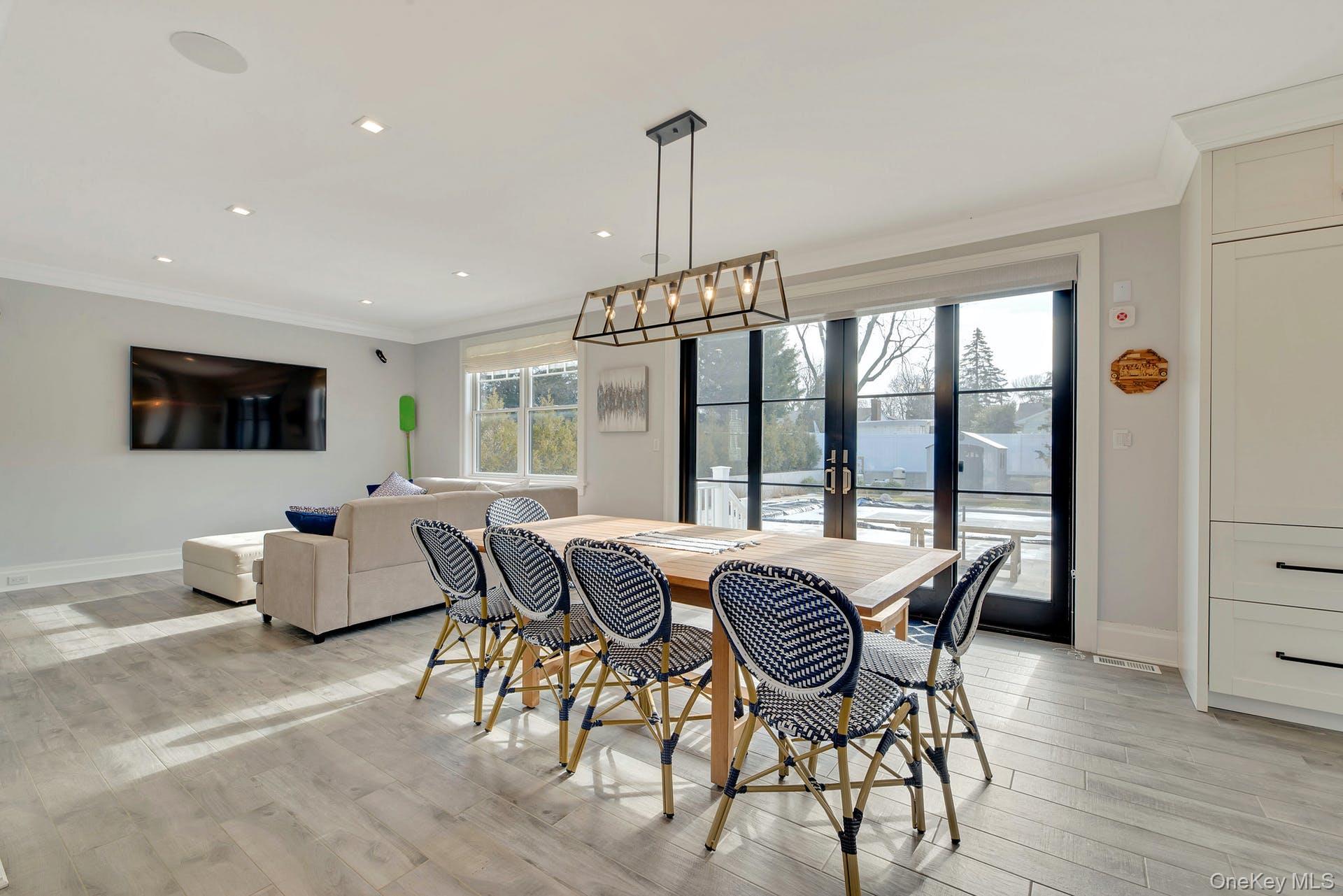 #6 photo, 165 Marine Place, Greenport , NY 11944