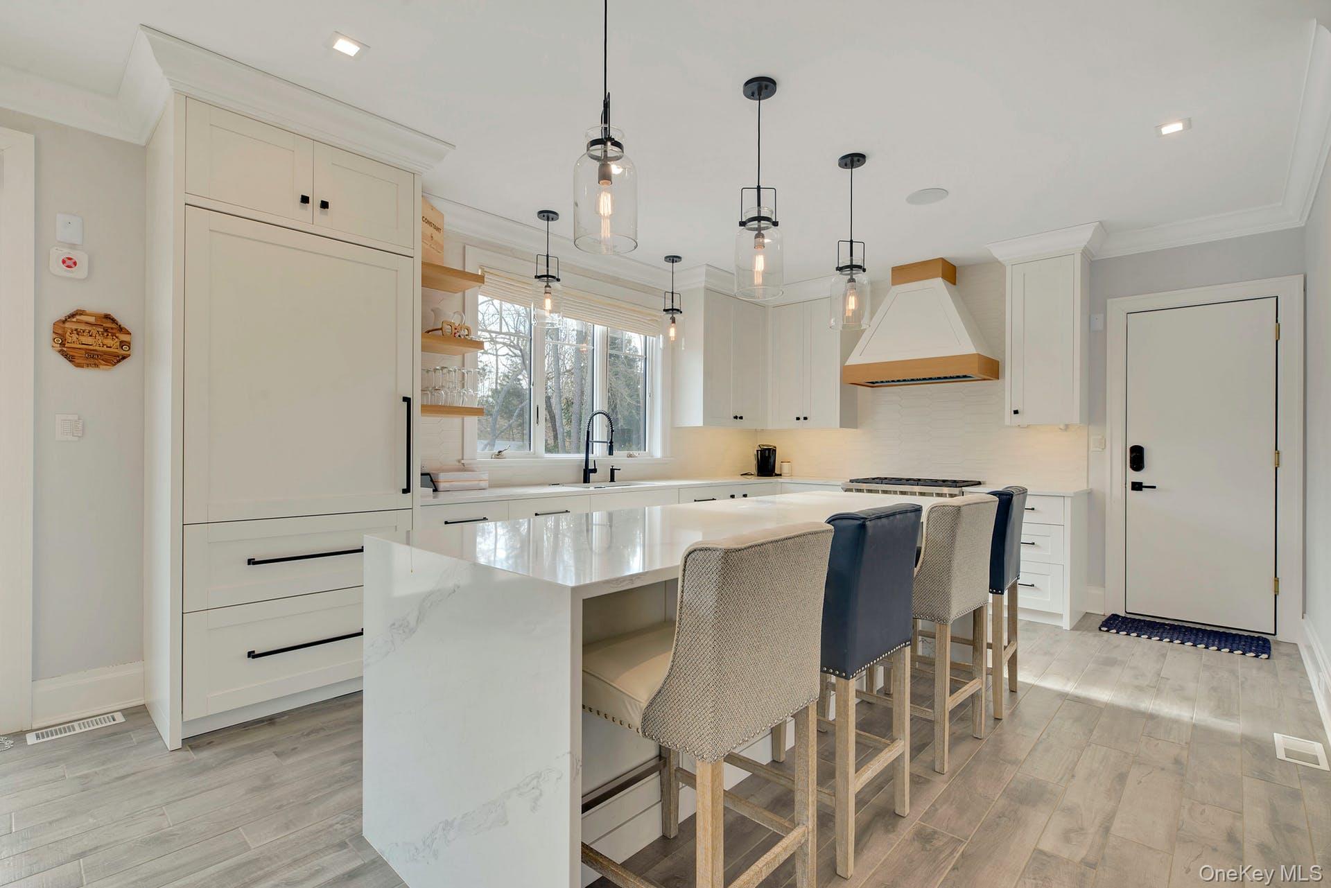 #9 photo, 165 Marine Place, Greenport , NY 11944