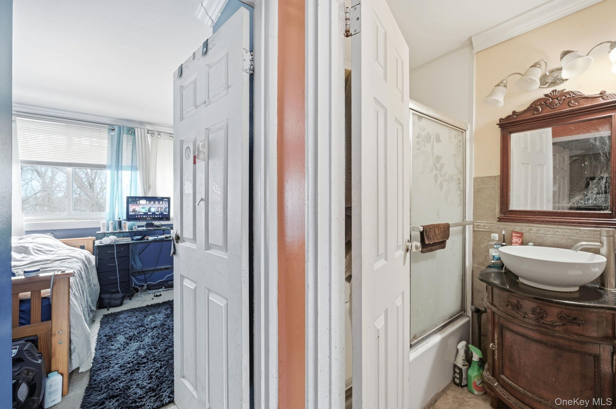 #20 photo, 1 Wyndover Woods Lane, 뉴욕주 White Plains , NY 10603