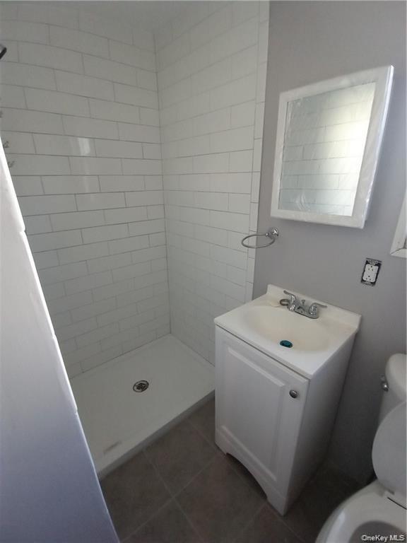 #11 photo, 11-15 W Main Street Street, Port Jervis , NY 12771