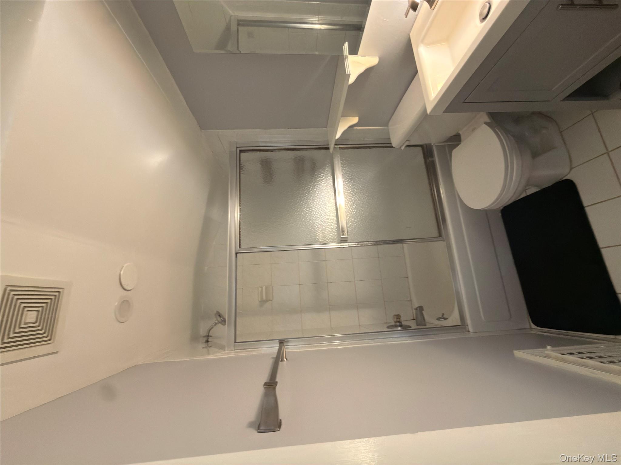 #8 photo, 49 Highland Avenue, 紐約州 New Rochelle , NY 10801