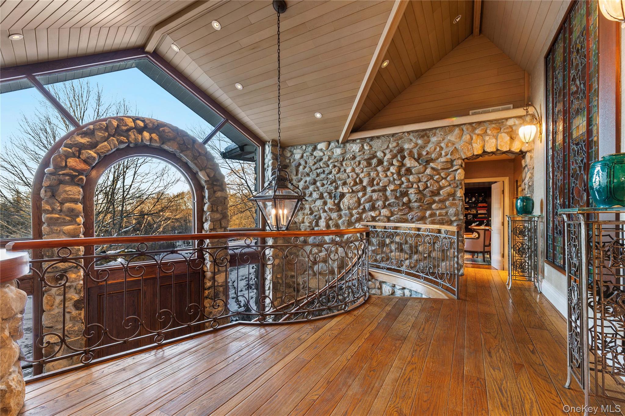 #11 photo, 150 Old Farm Road, Chappaqua , NY 10514