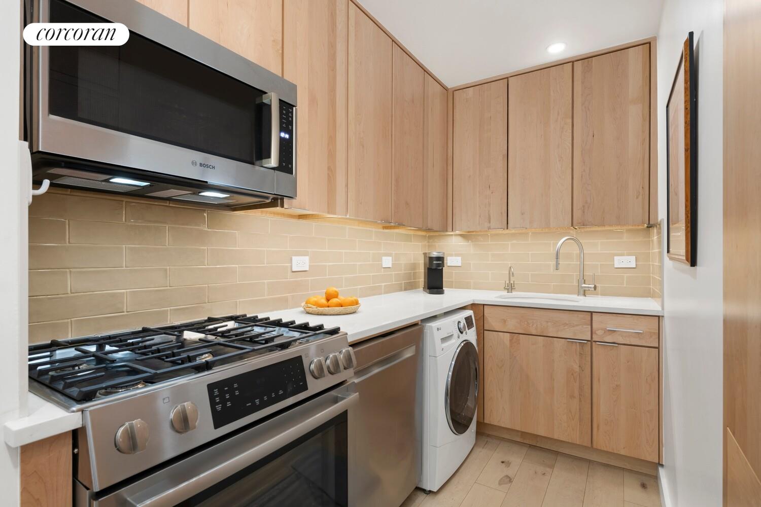 #4 photo, 60 SUTTON Place S, Sutton Place , NY 10022