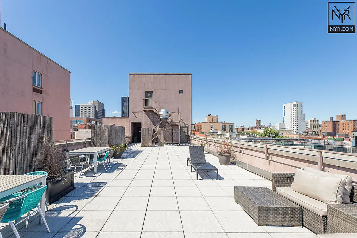 #17 photo, 1810 3RD Avenue, East Harlem , NY 10029