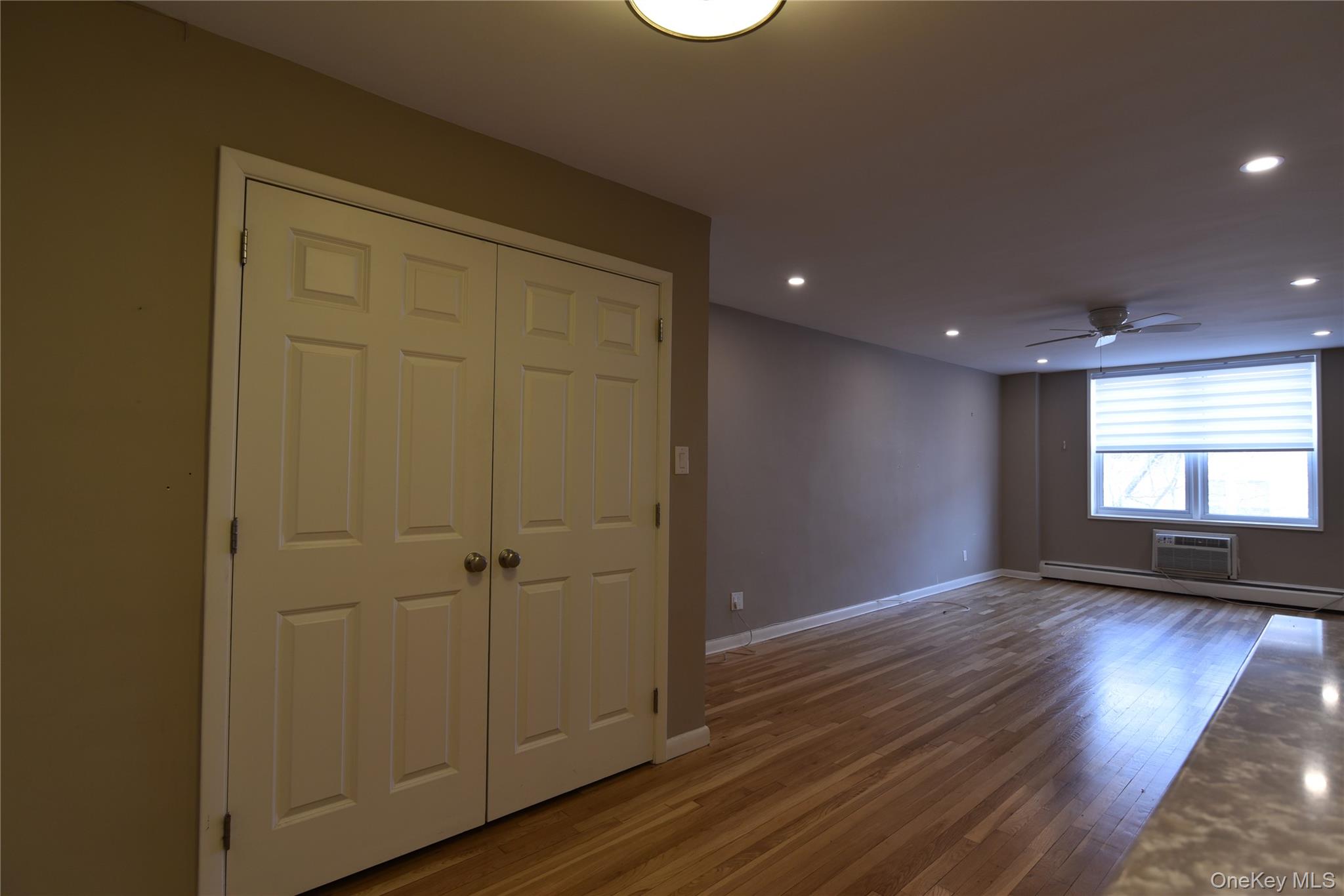 #10 photo, 54-44 Little Neck Parkway, Little Neck , NY 11362