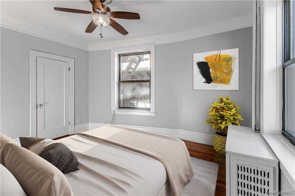 #10 photo, 84-02 Beverly Road, קווינס Kew Gardens , NY 11415