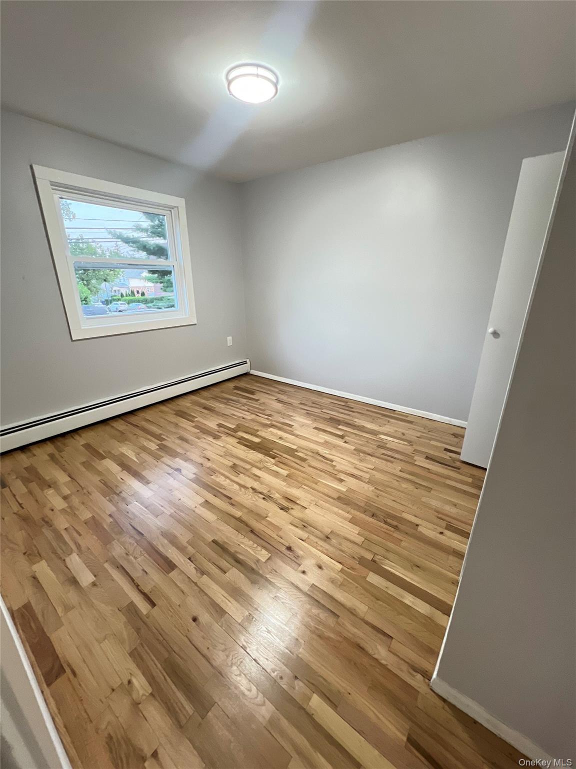 #4 photo, 2803 Sampson Avenue, Bronx , NY 10465