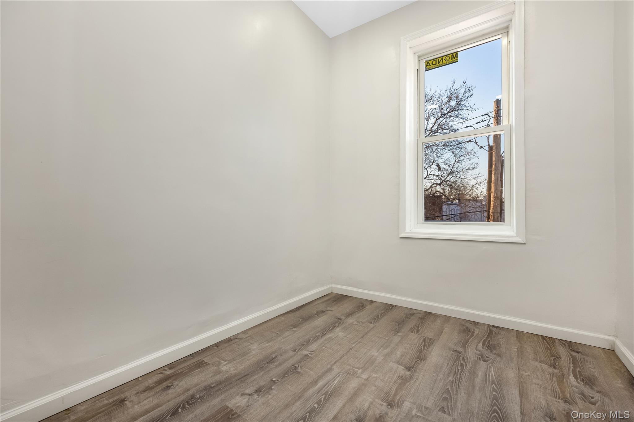 #15 photo, 6212 60th Drive, Куинс ‖ Maspeth , NY 11378