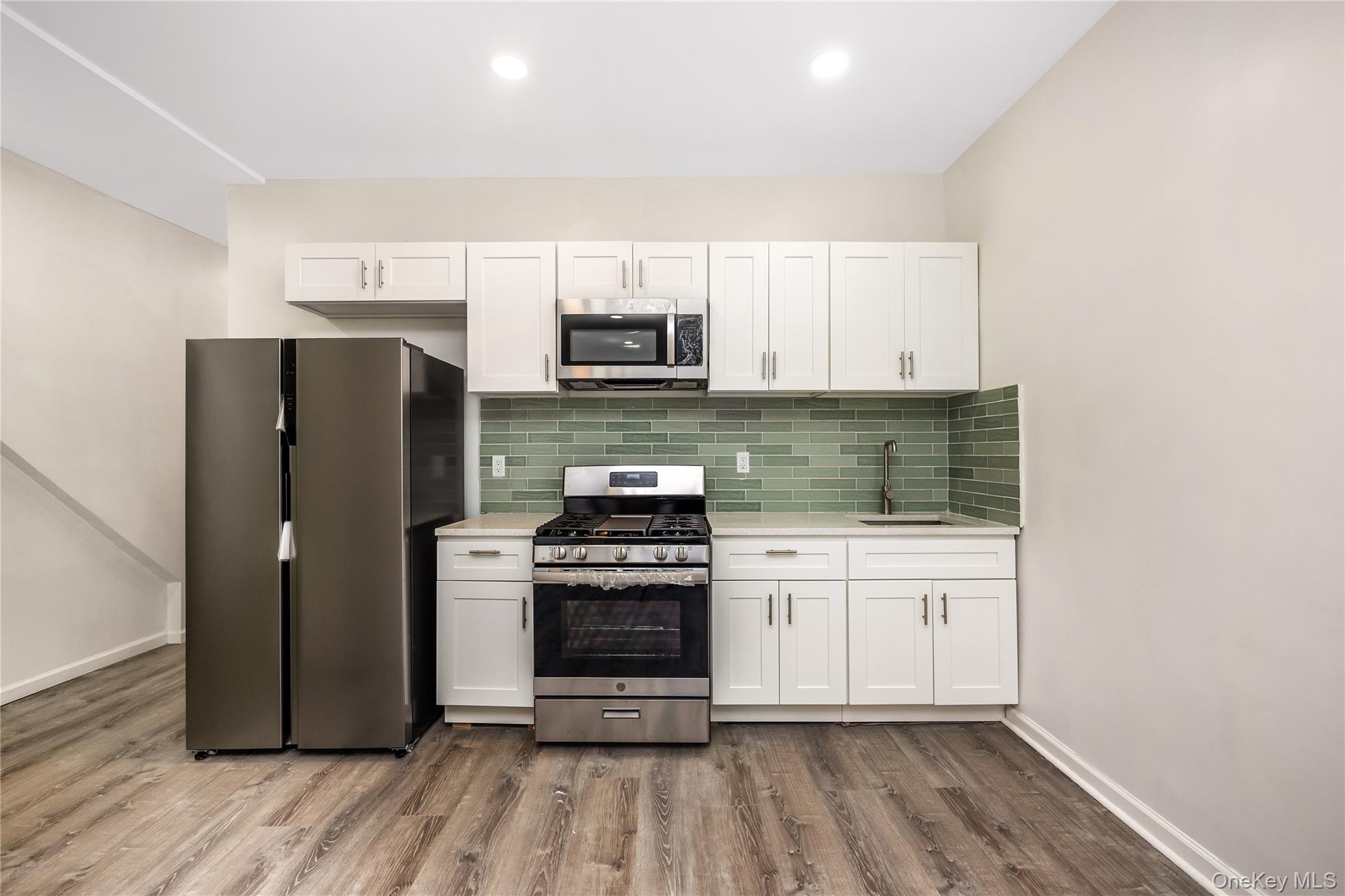 #4 photo, 6212 60th Drive, Куинс ‖ Maspeth , NY 11378