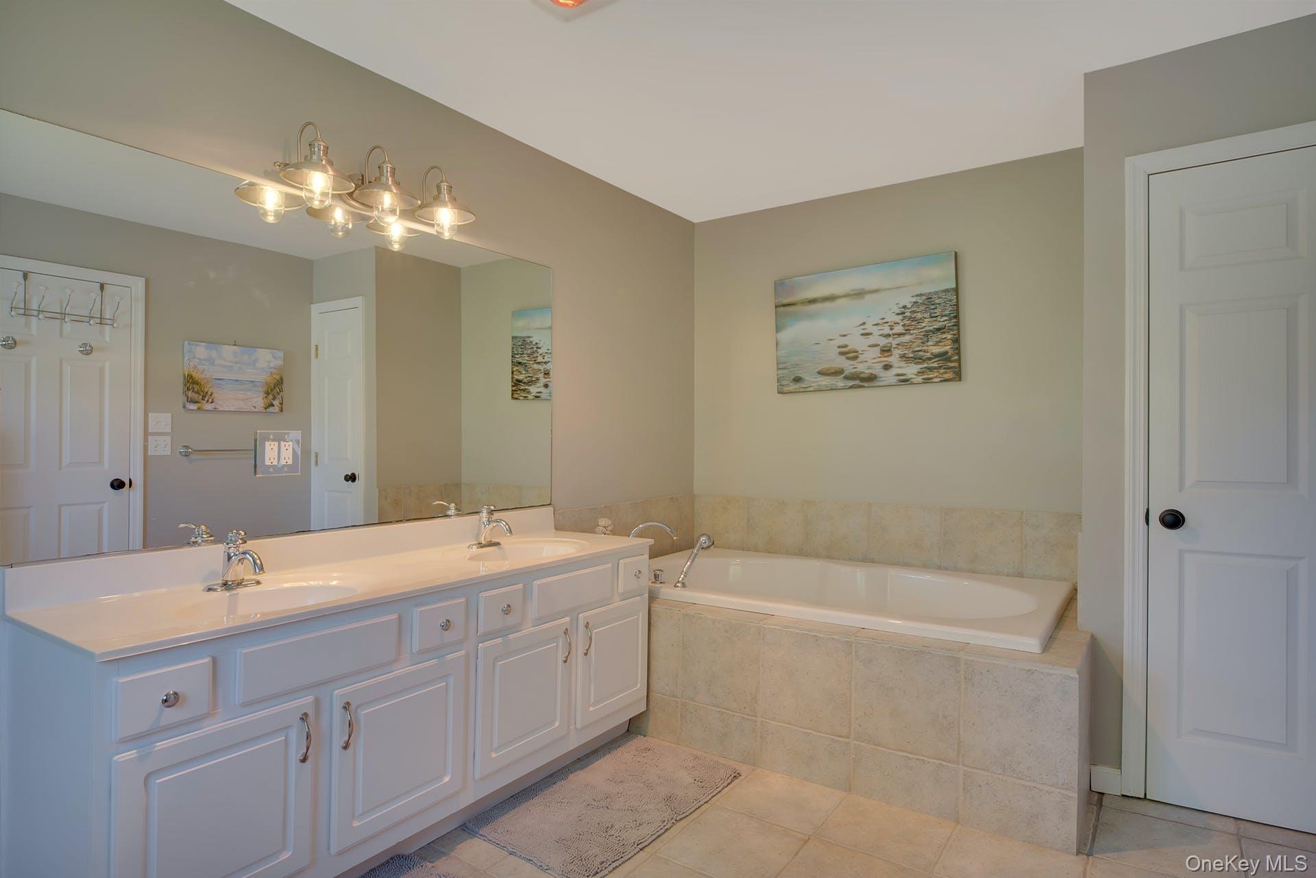 #10 photo, 3045 Rocky Point Road, East Marion , NY 11939