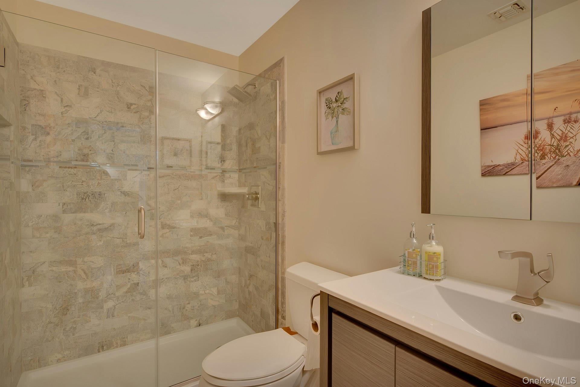 #13 photo, 3045 Rocky Point Road, East Marion , NY 11939