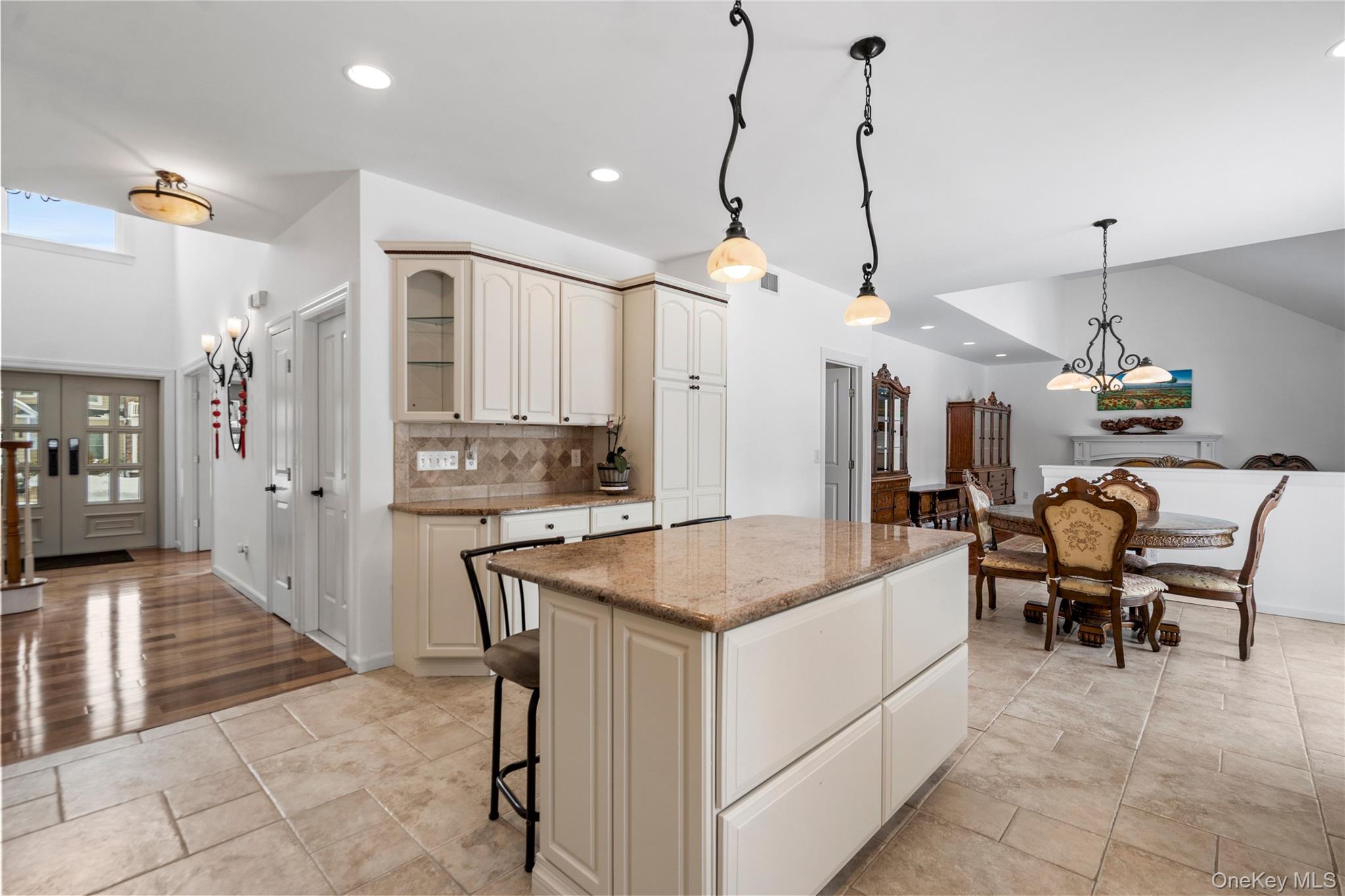 #6 photo, 5 Pine Street, מחוז נסאו Plainview , NY 11803