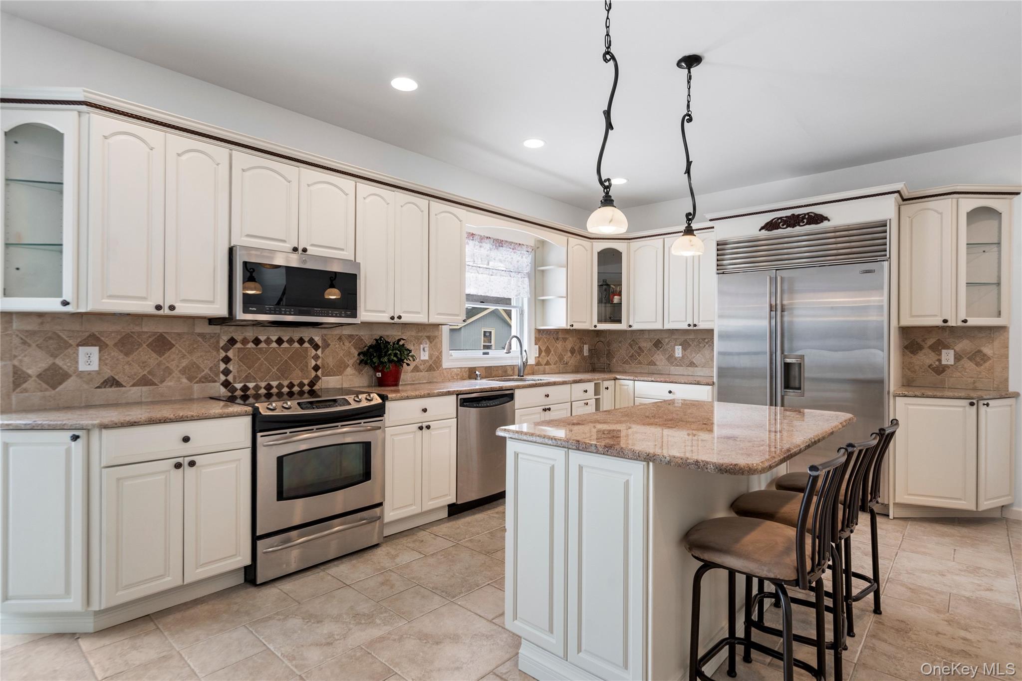 #9 photo, 5 Pine Street, מחוז נסאו Plainview , NY 11803