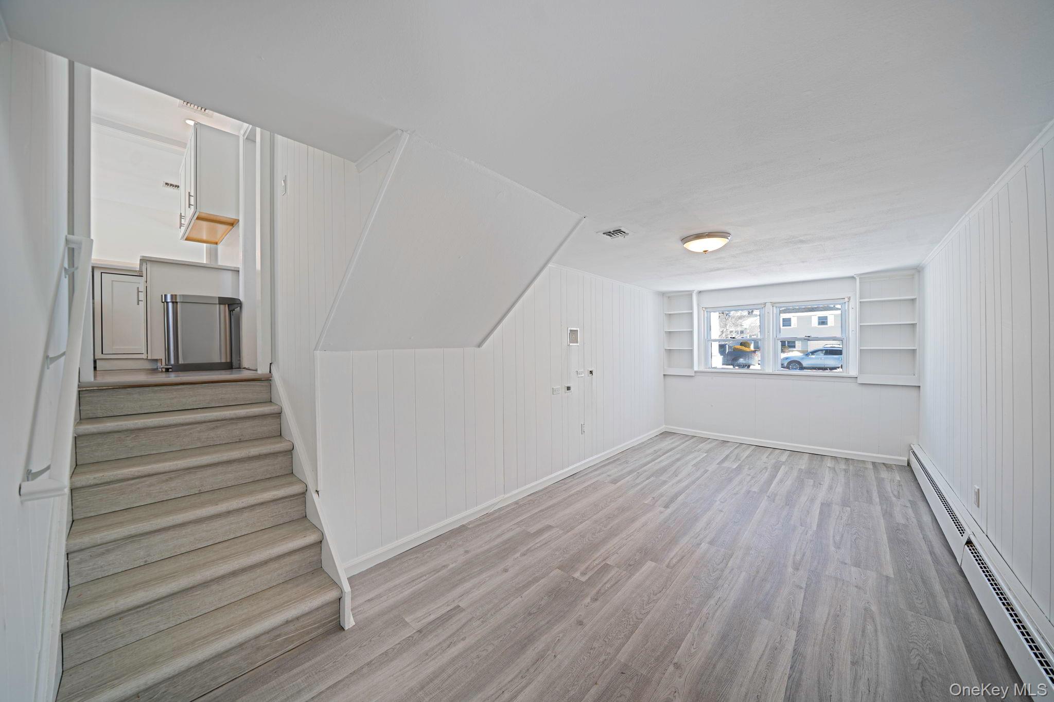 #6 photo, 122 Weaver Road, West Sayville , NY 11796