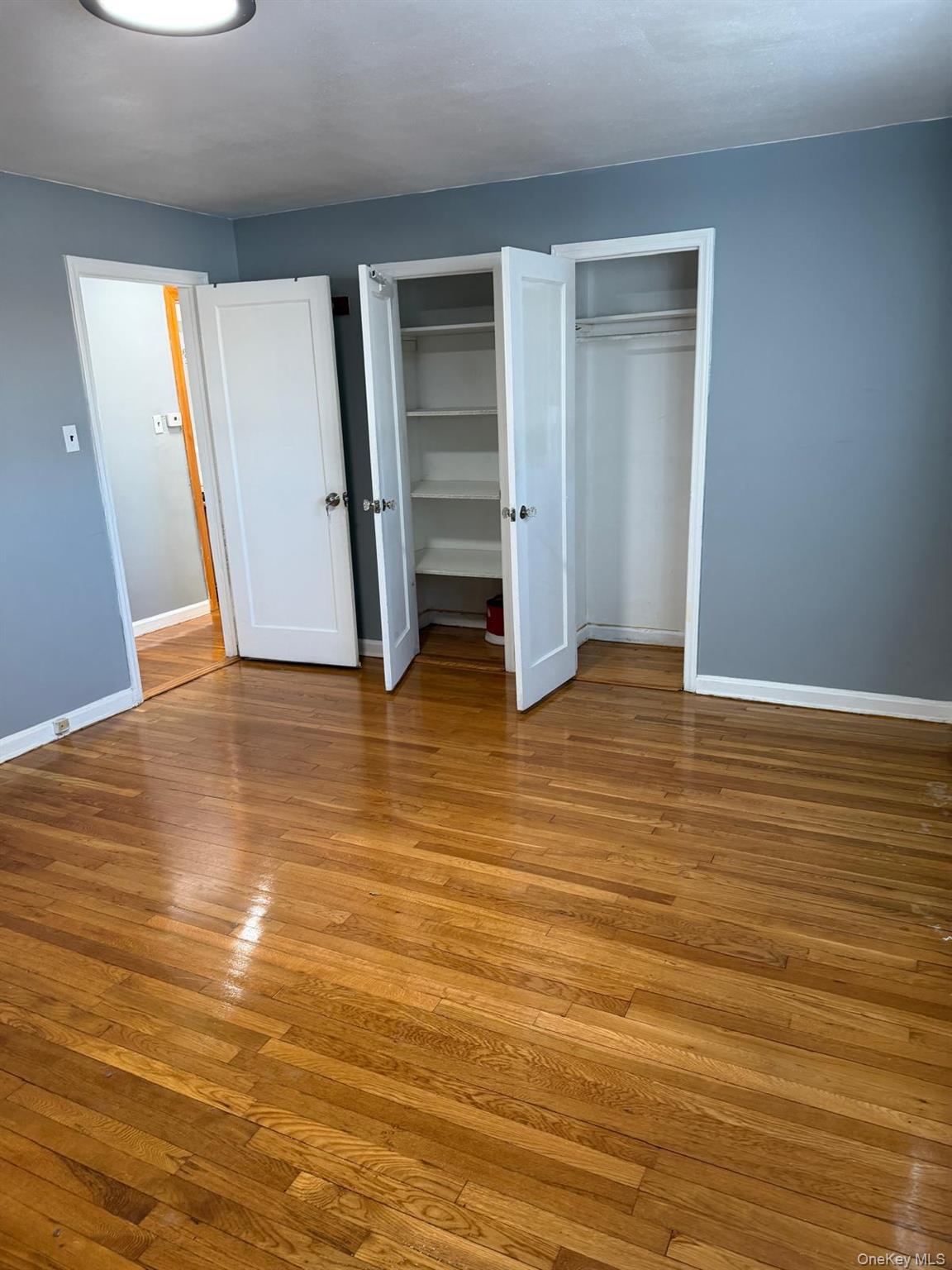 #10 photo, 76 Shaw, Valley Stream , NY 11580