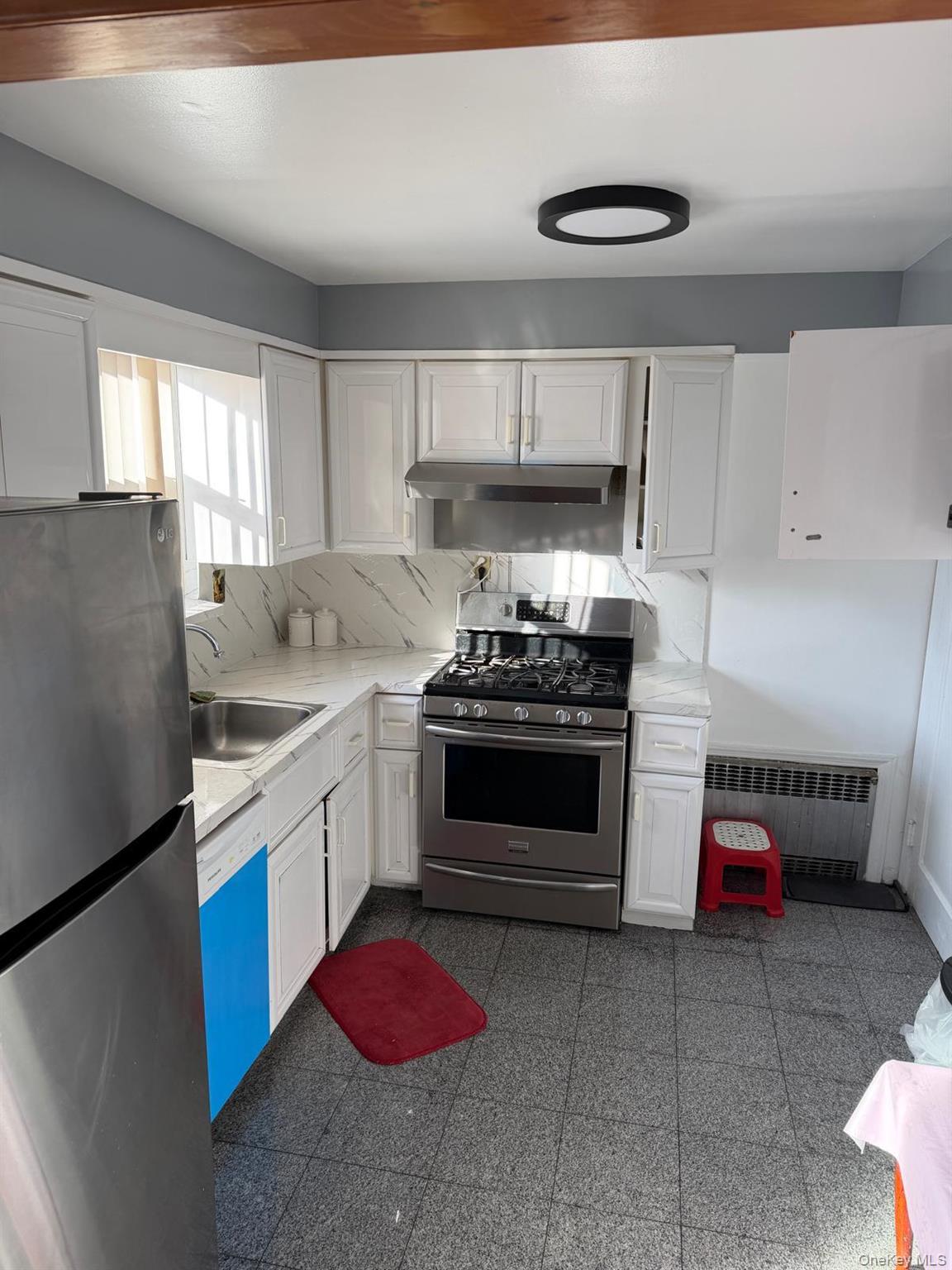 #4 photo, 76 Shaw, Valley Stream , NY 11580