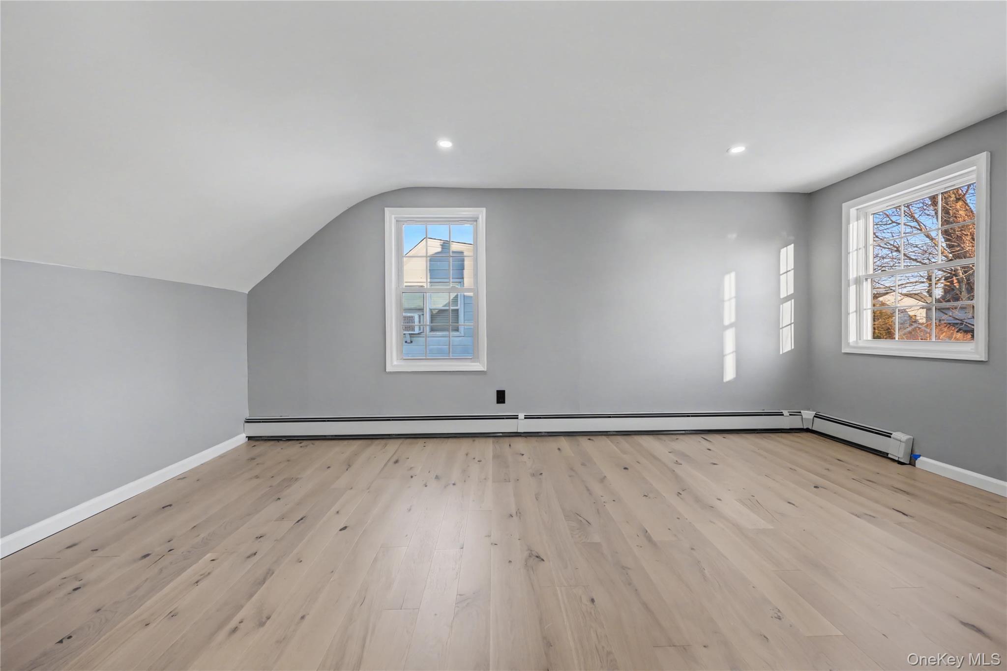 #19 photo, 119 Grant Boulevard, Bellmore , NY 11710