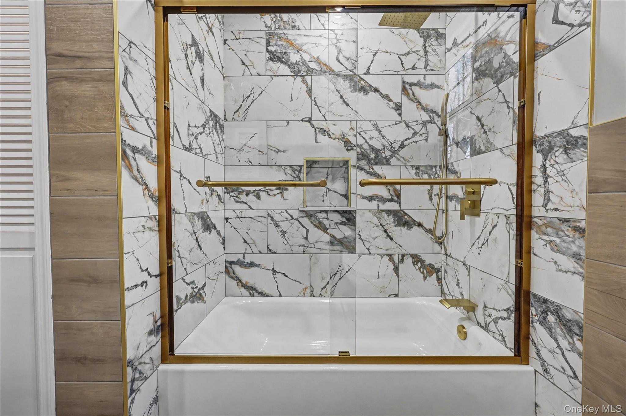 #6 photo, 119 Grant Boulevard, Bellmore , NY 11710