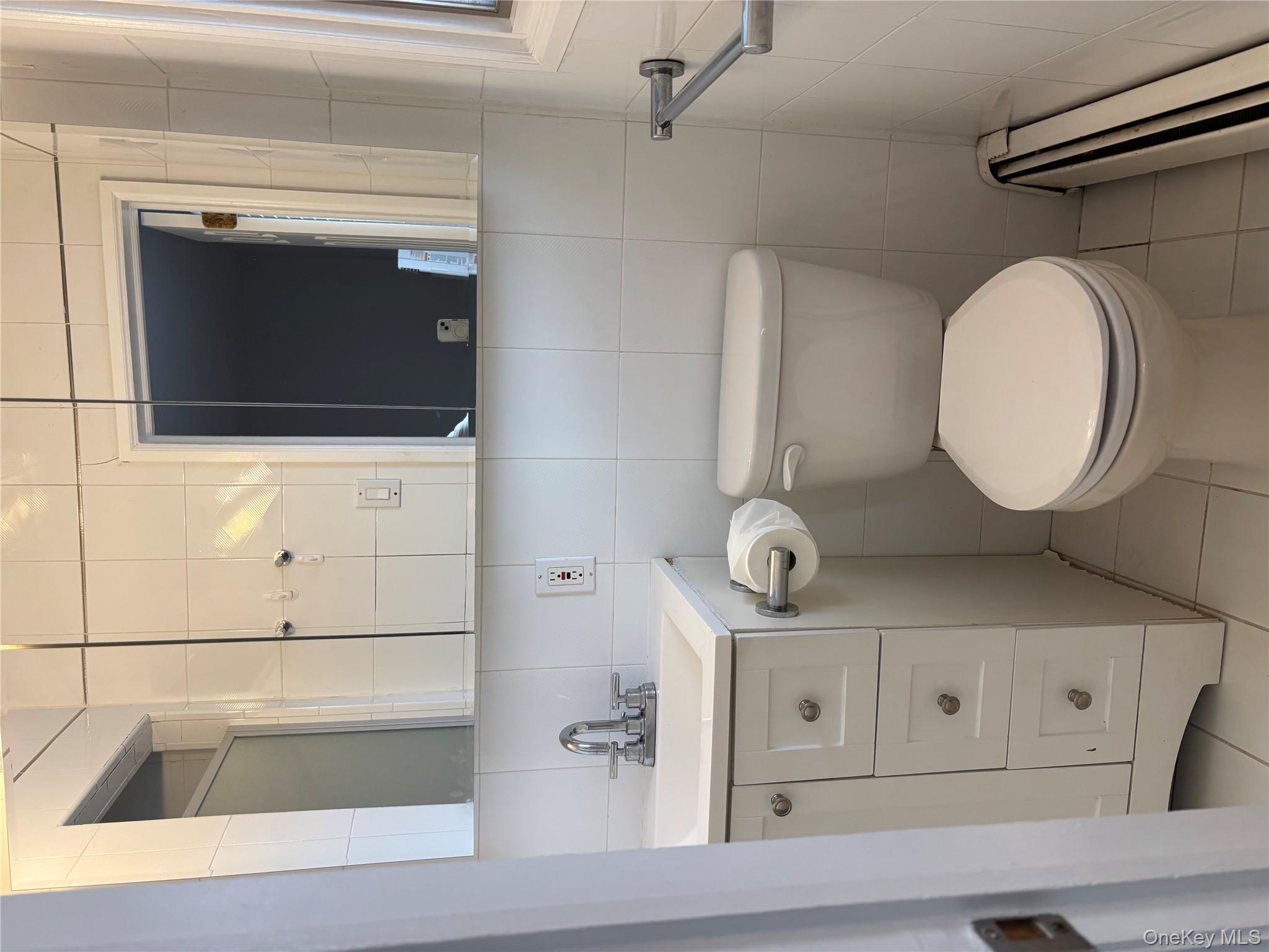 #12 photo, 570 Church Avenue, Woodmere , NY 11598