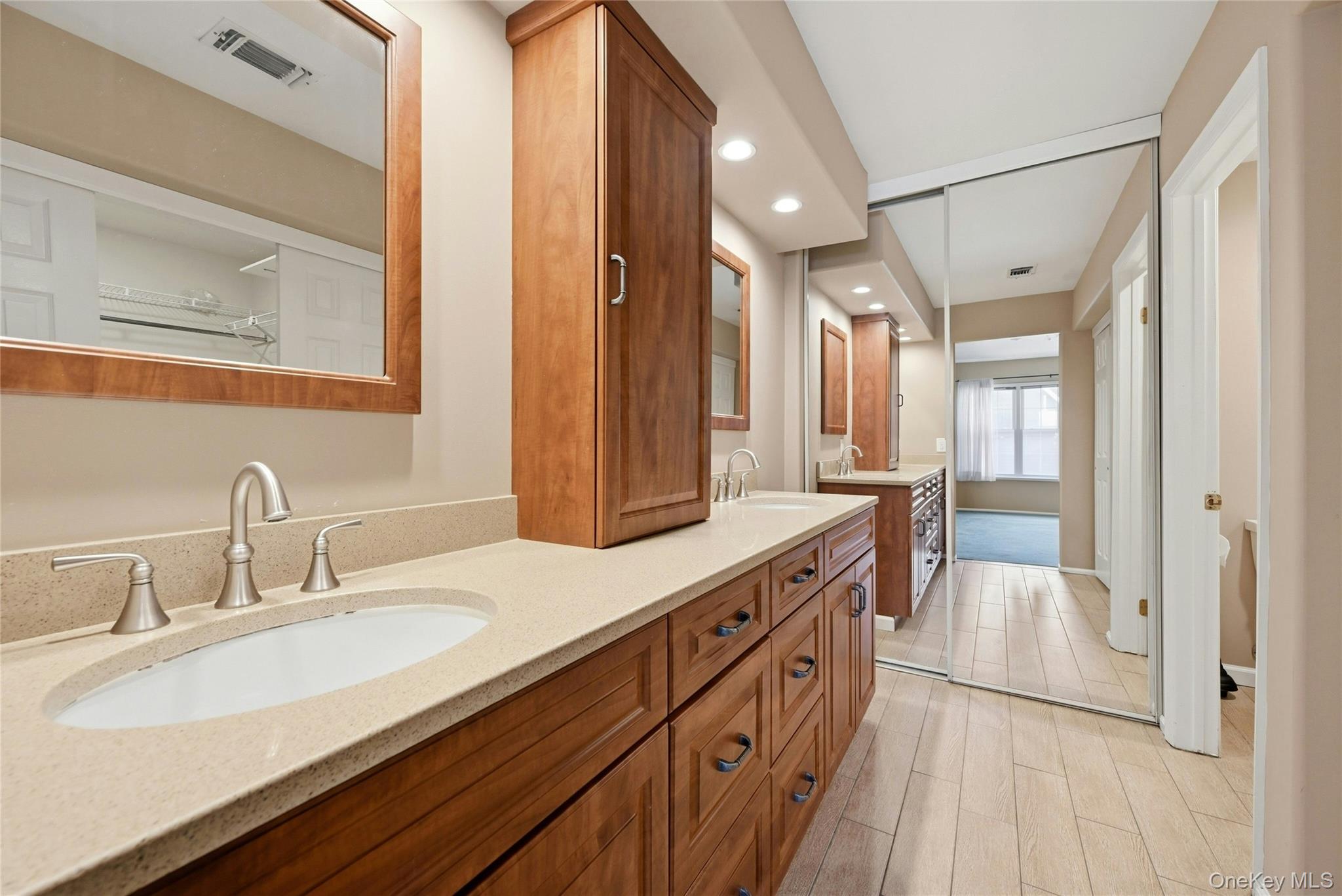 #19 photo, 2 Kismet Court, Ridge , NY 11961