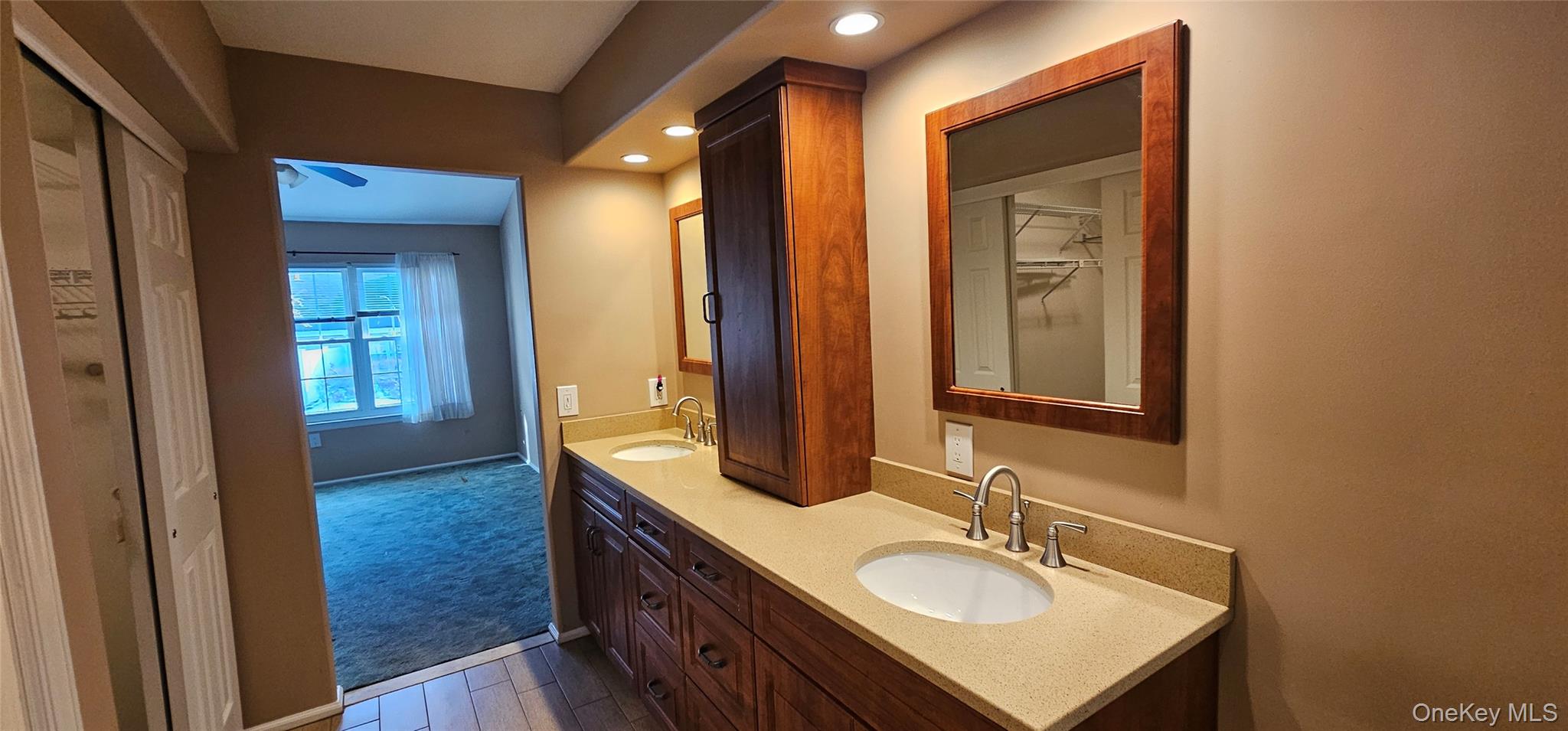 #6 photo, 2 Kismet Court, Саффолк ‖ Ridge , NY 11961