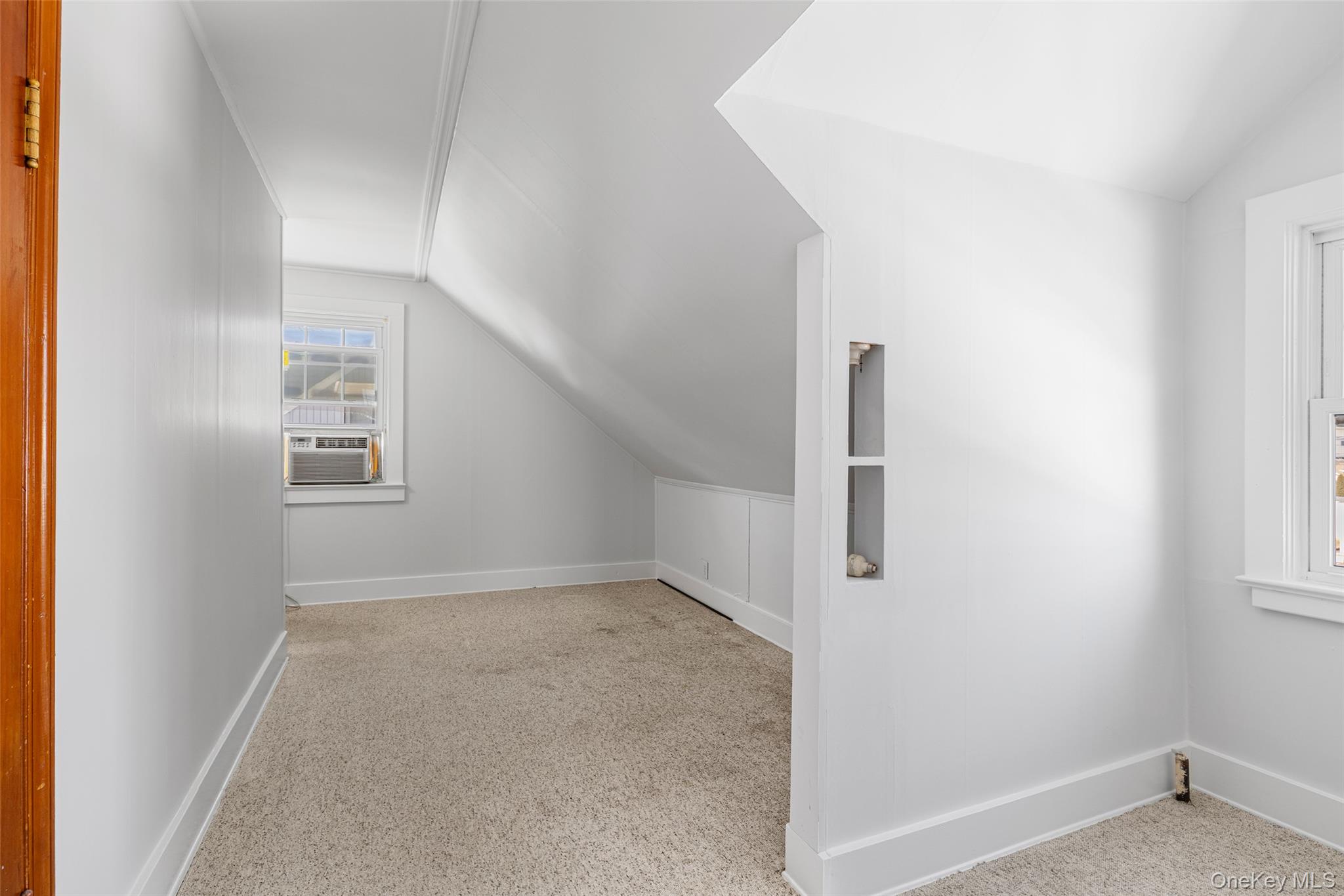 #15 photo, 682 Rose Boulevard, מחוז נסאו North Baldwin , NY 11510