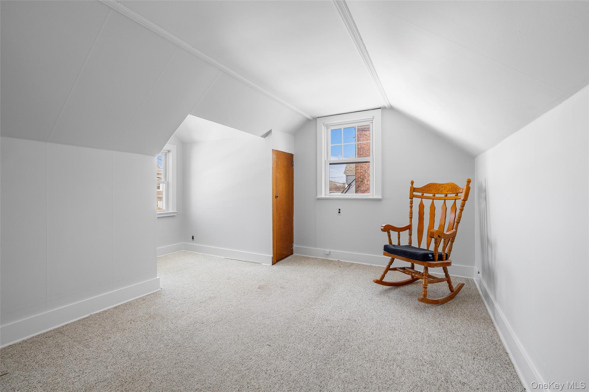 #17 photo, 682 Rose Boulevard, מחוז נסאו North Baldwin , NY 11510