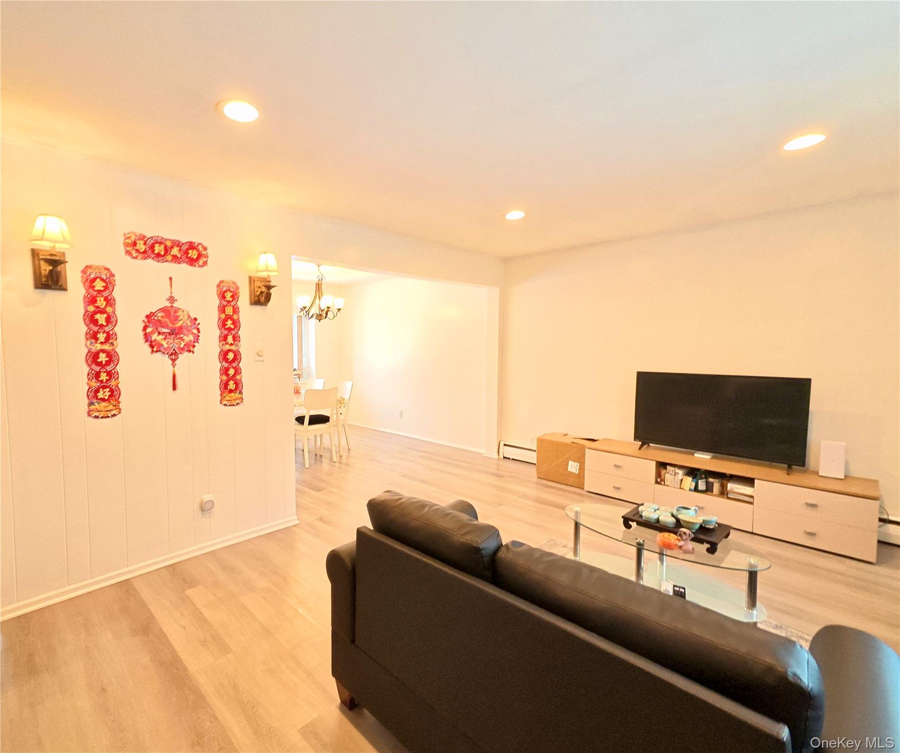 #10 photo, 10 Kings Park Road, Commack , NY 11725