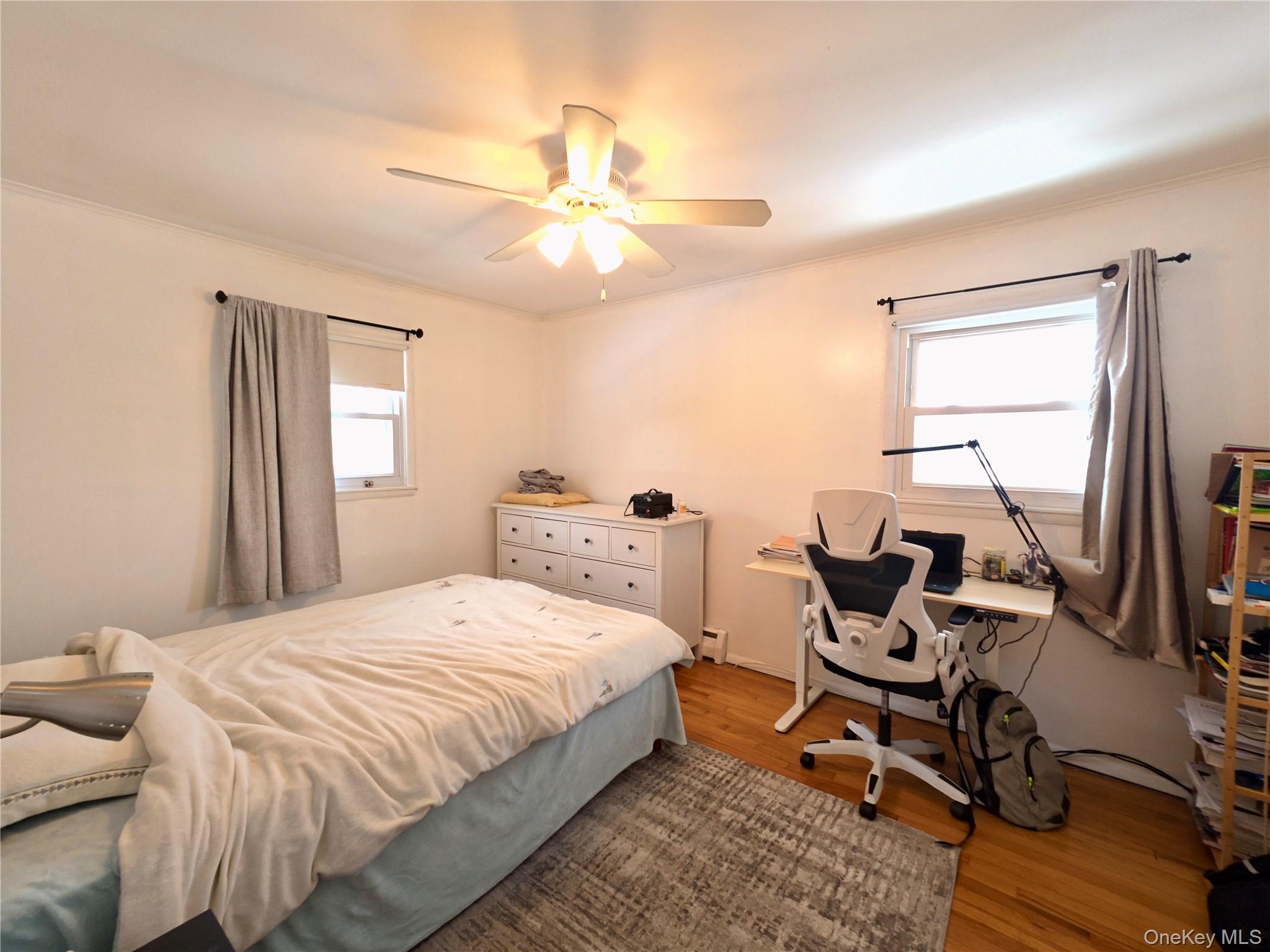 #16 photo, 10 Kings Park Road, Commack , NY 11725