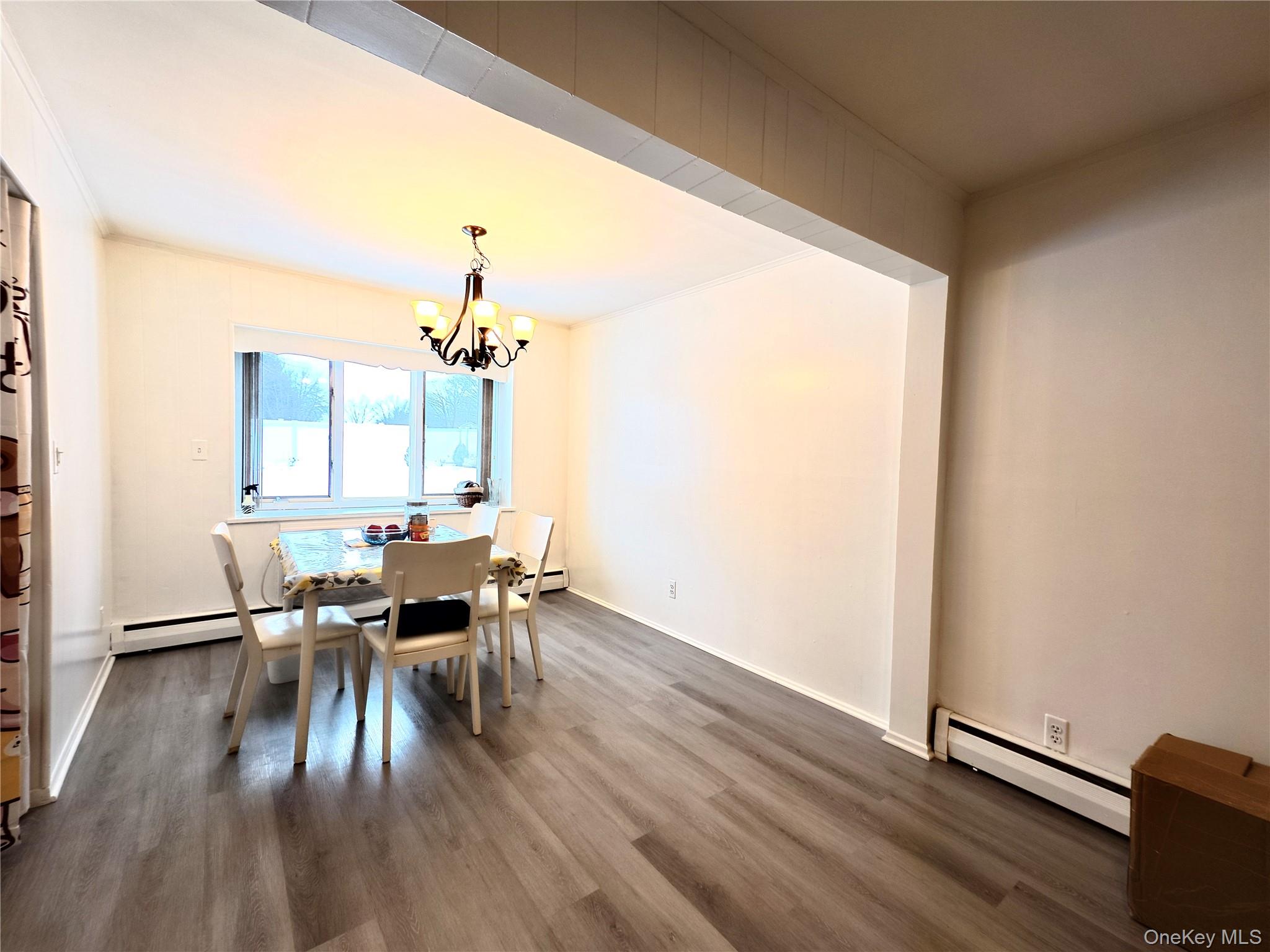 #7 photo, 10 Kings Park Road, Commack , NY 11725