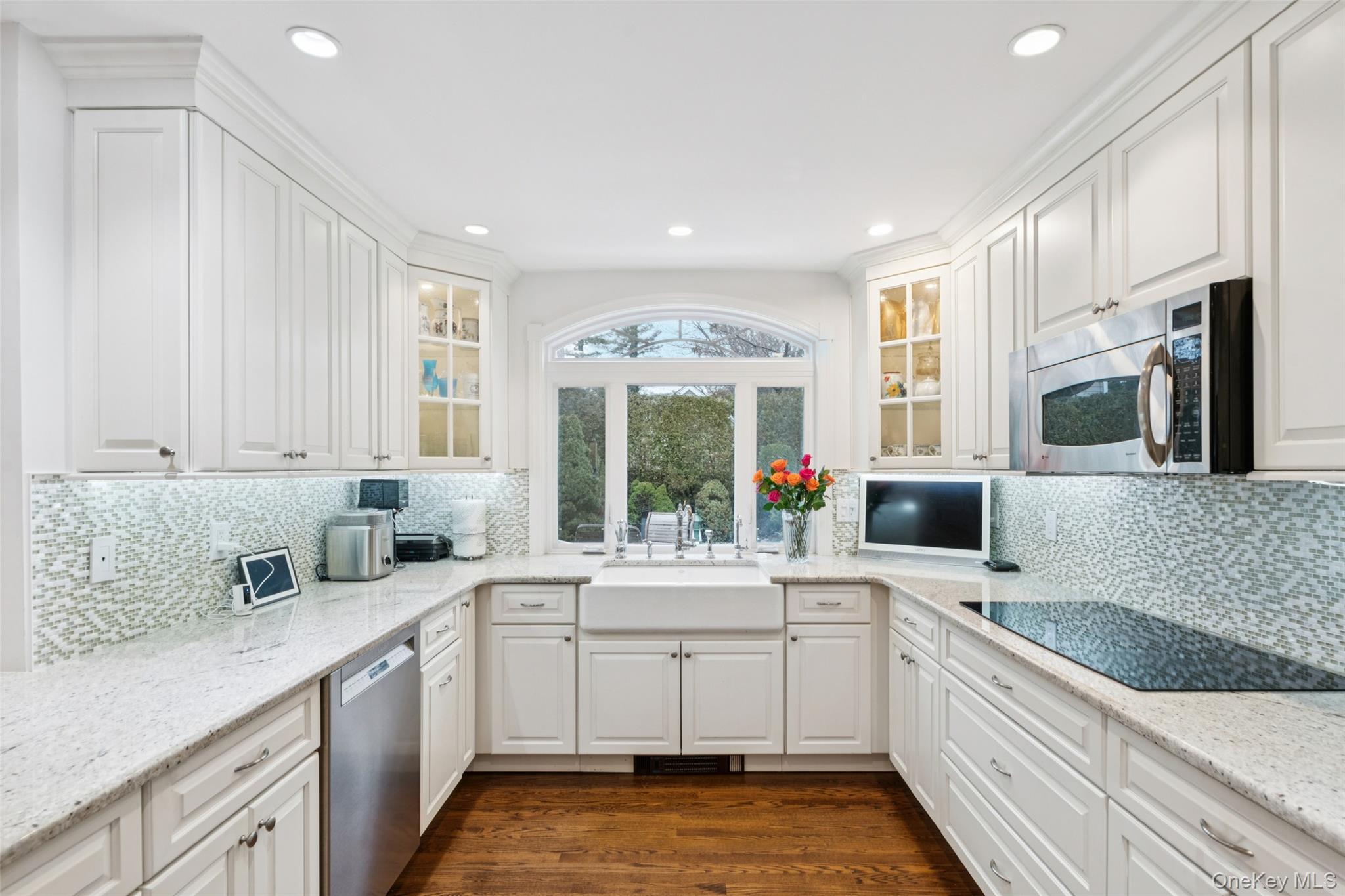 #10 photo, 982 Clark Place, Woodmere , NY 11598