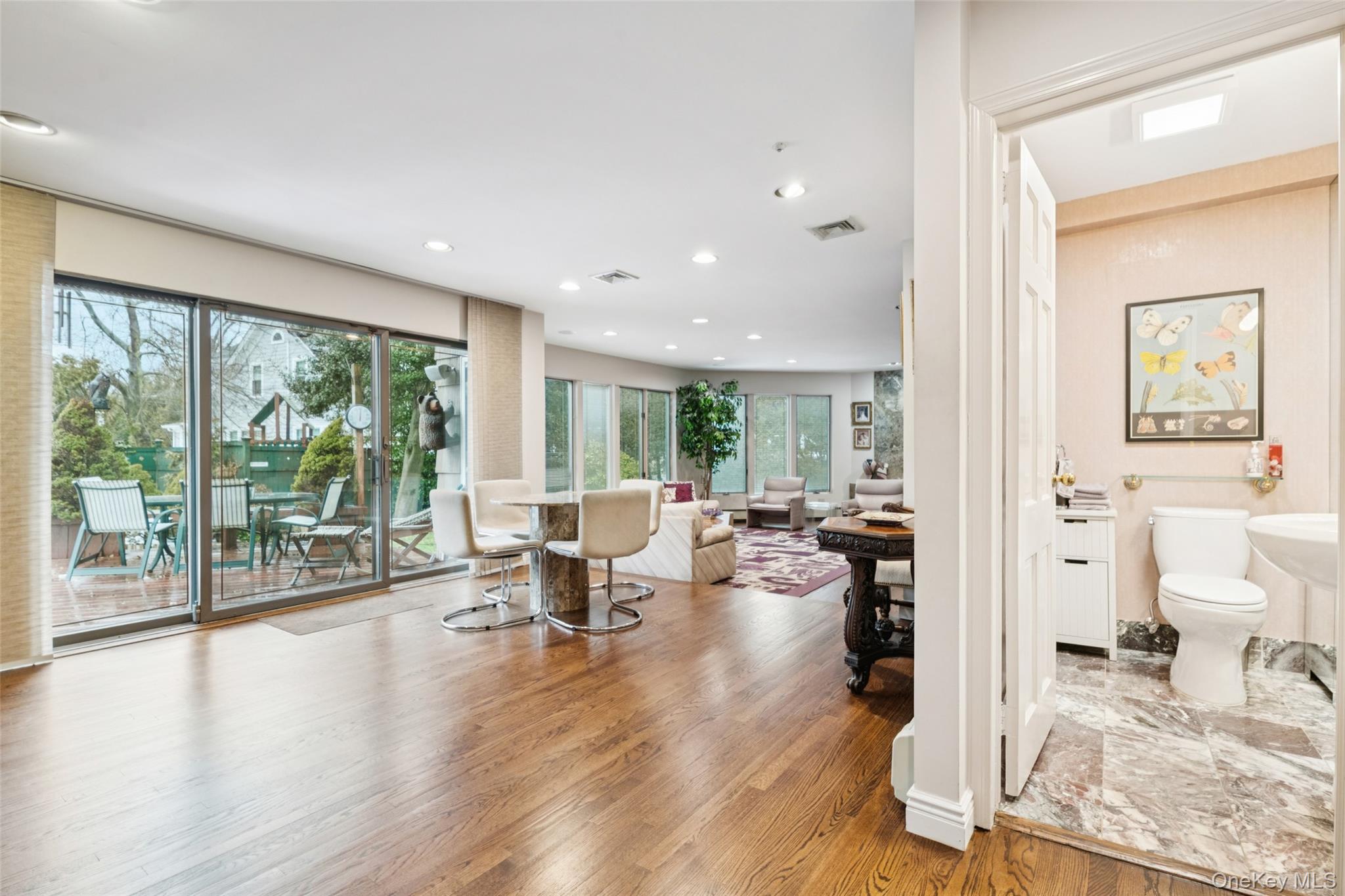 #19 photo, 982 Clark Place, Woodmere , NY 11598