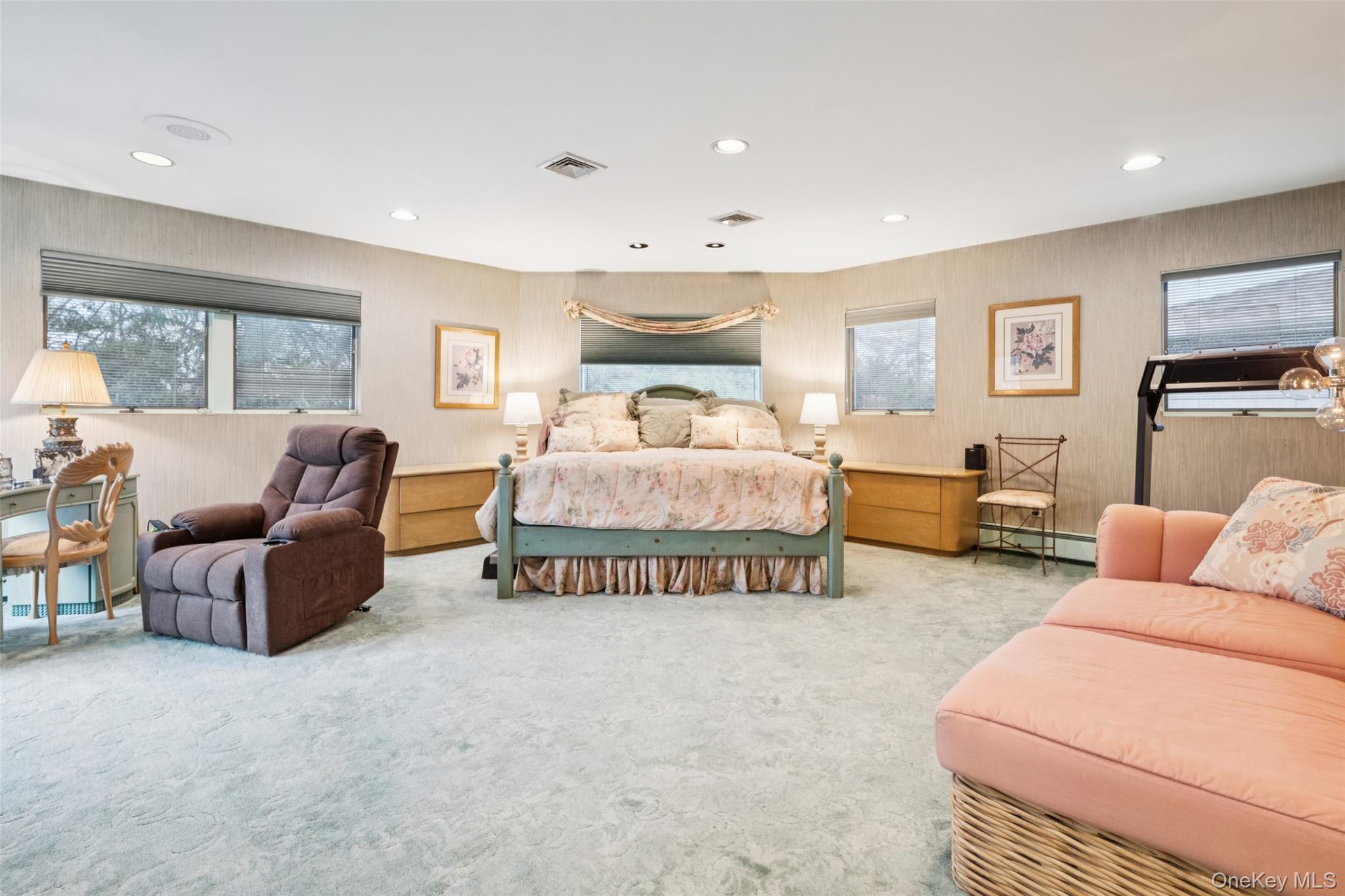 #20 photo, 982 Clark Place, Woodmere , NY 11598