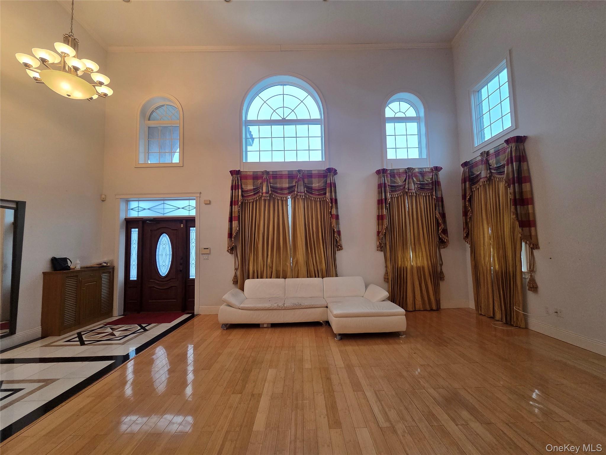 #4 photo, 3562 168th Street, Flushing , NY 11358