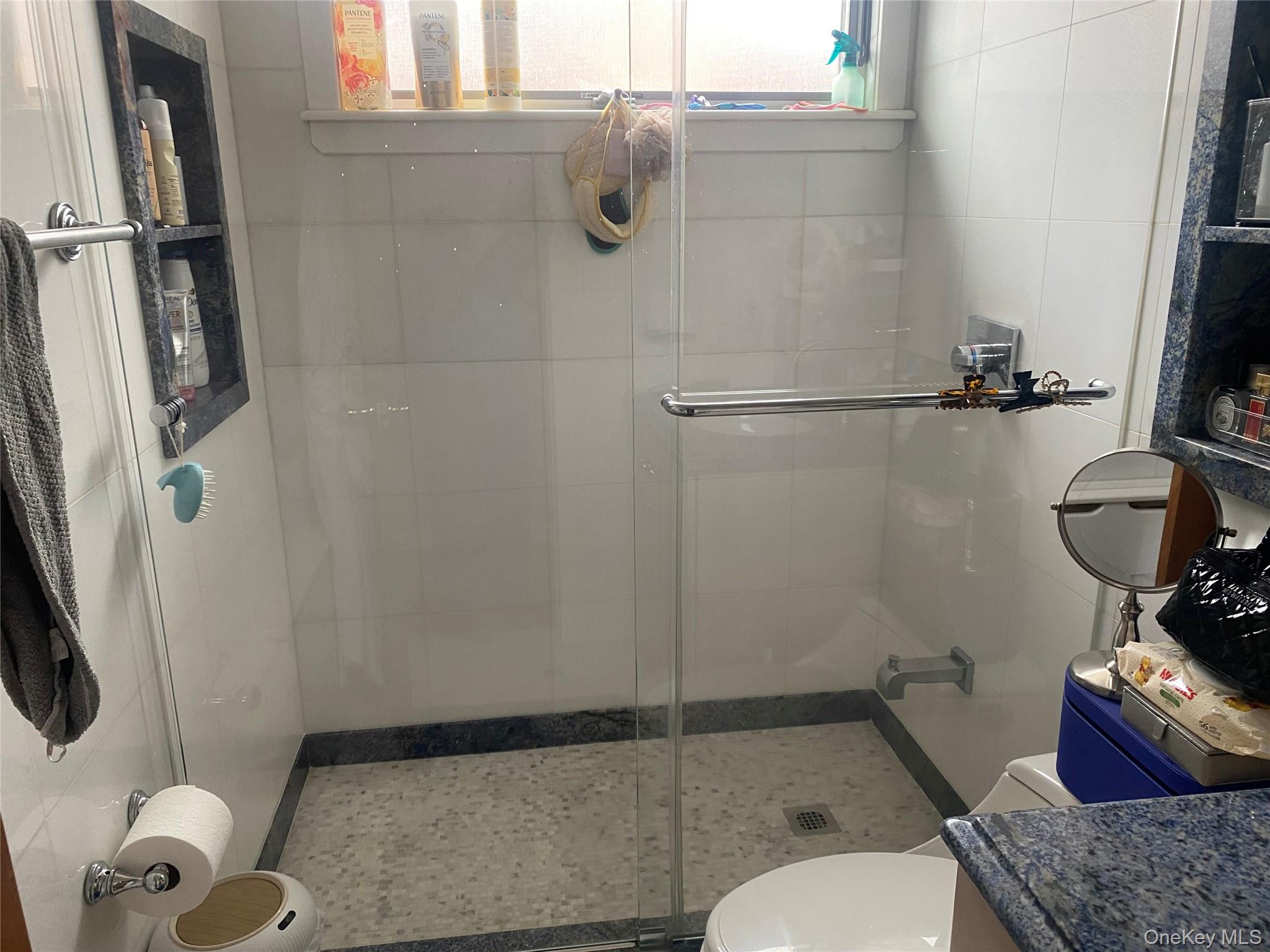 #16 photo, 6139 184th Street, Fresh Meadows , NY 11365