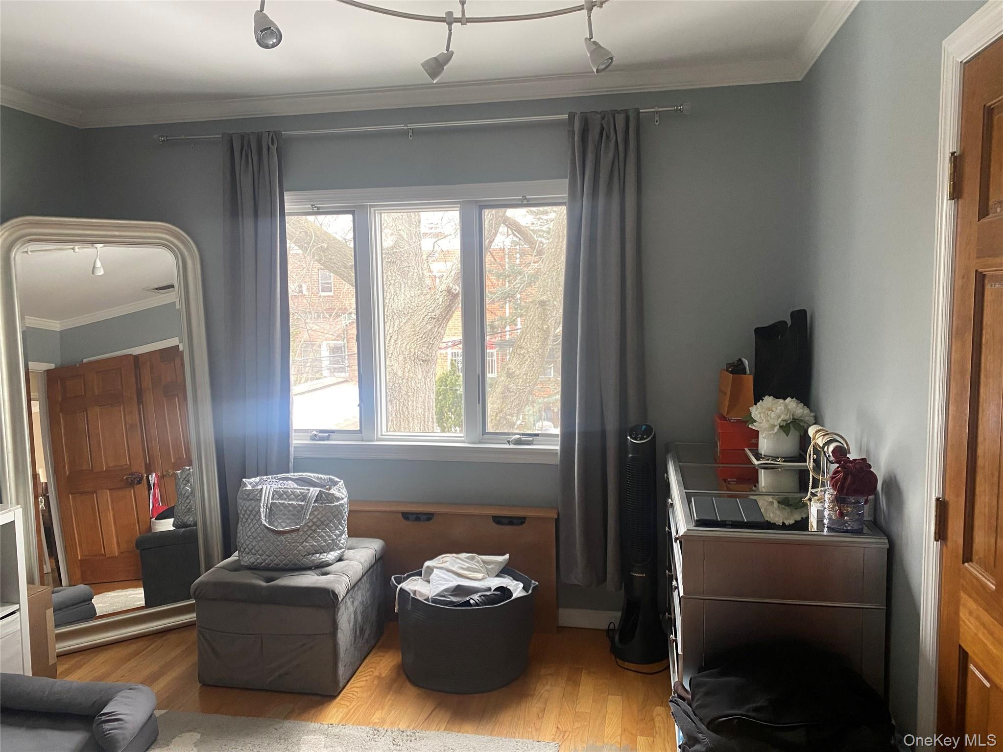 #19 photo, 6139 184th Street, Fresh Meadows , NY 11365